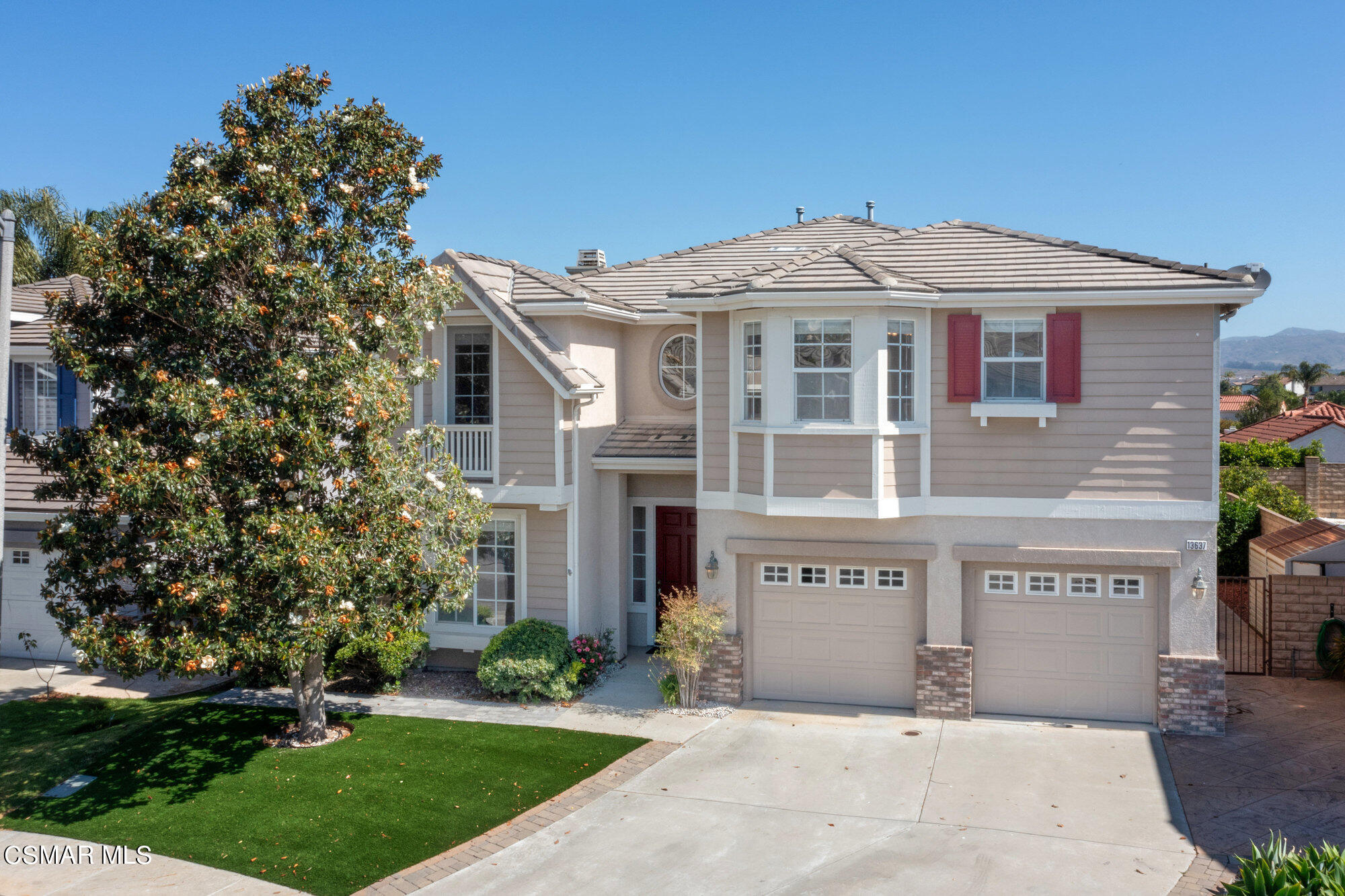 13637 Silver Oak Lane