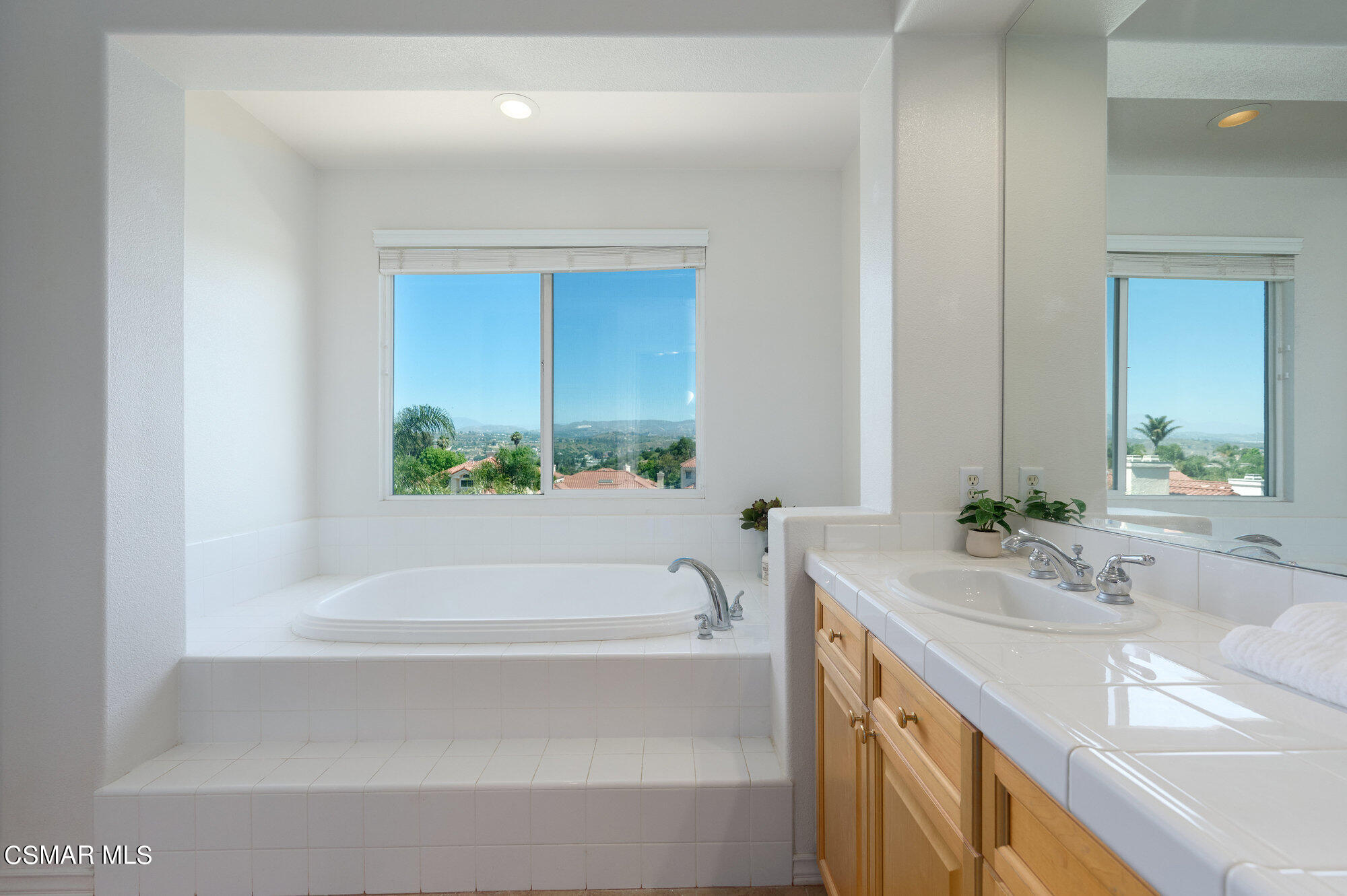 13637 Silver Oak Lane