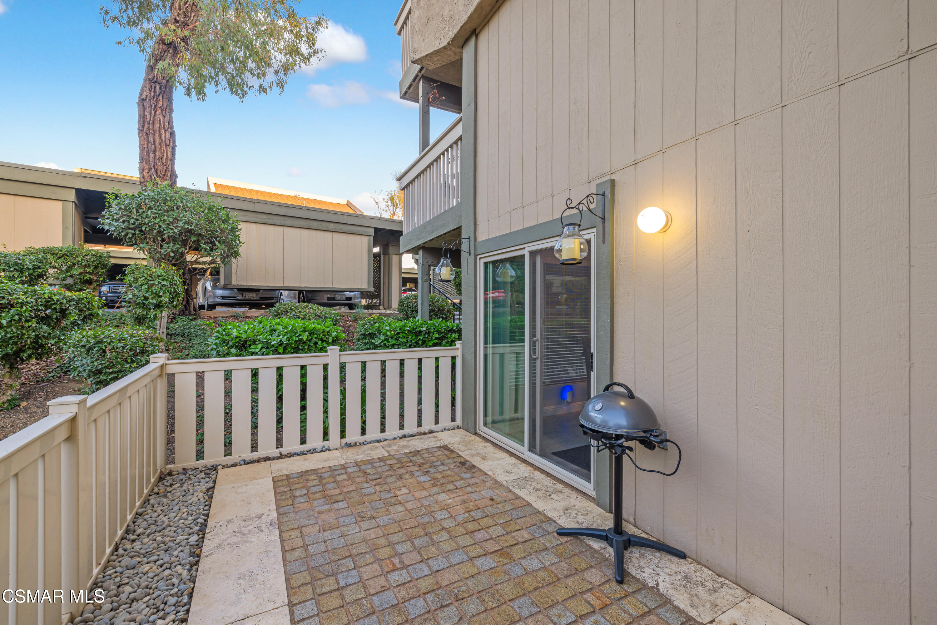348 Chestnut Hill Court, 17