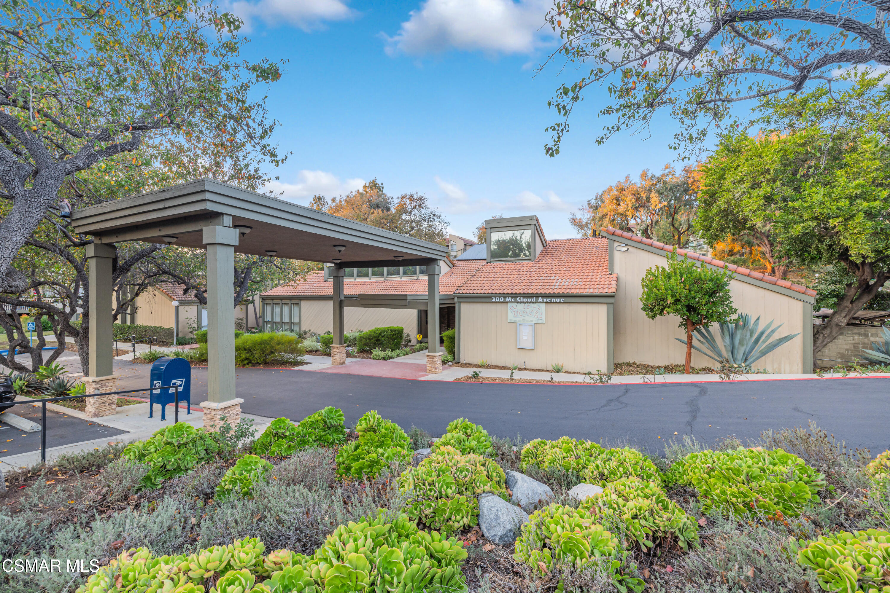 348 Chestnut Hill Court, 17