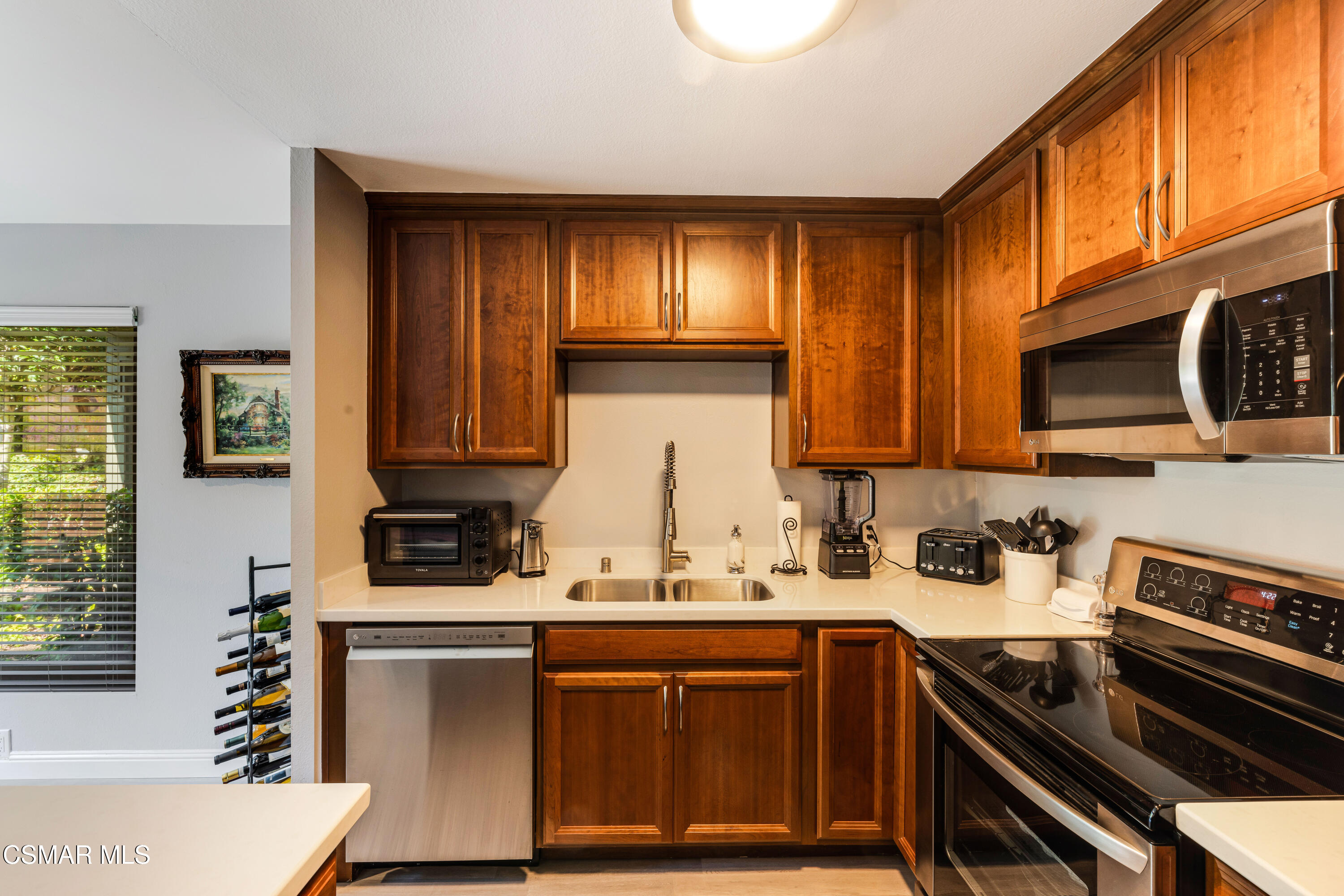 348 Chestnut Hill Court, 17