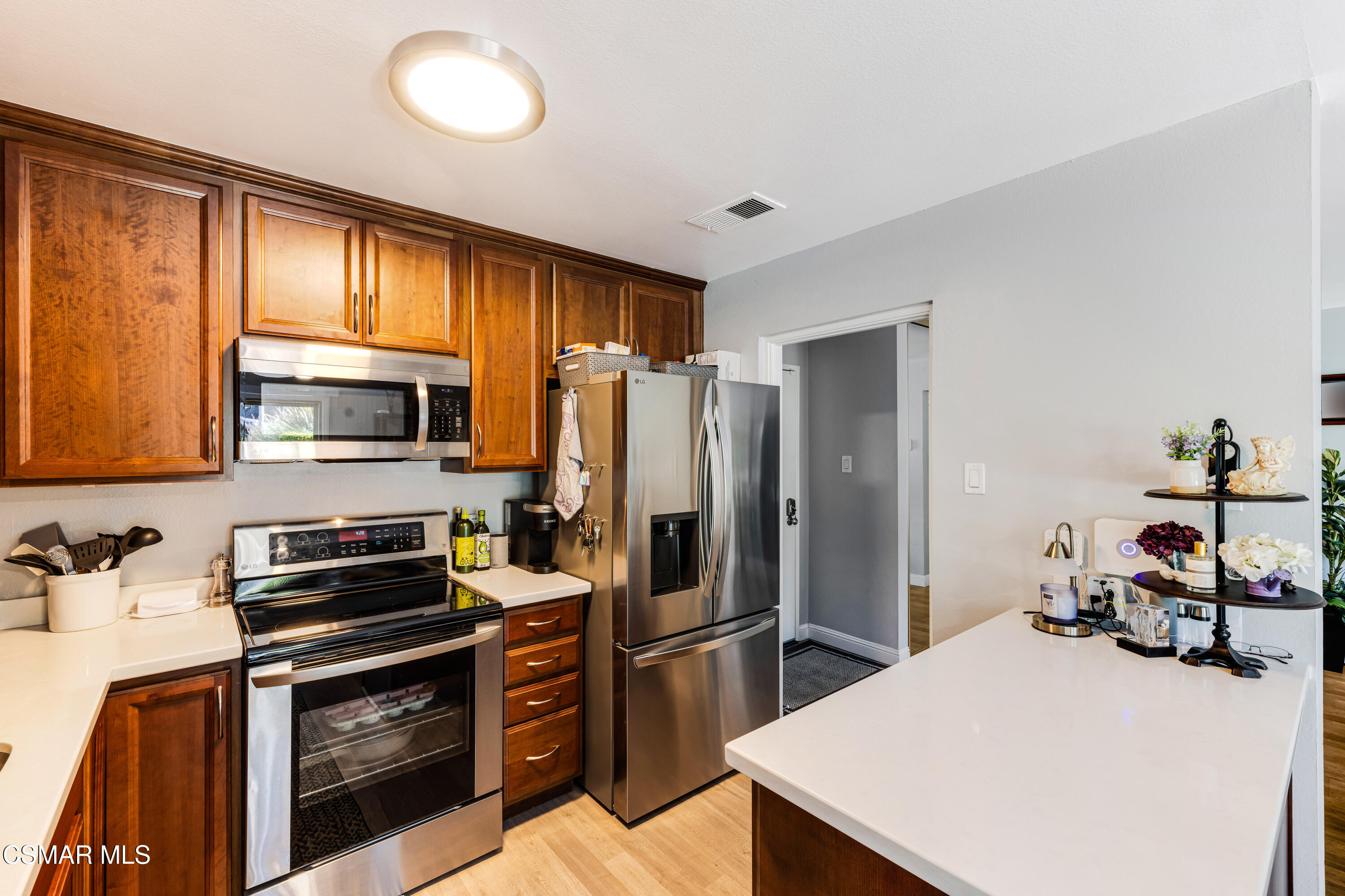 348 Chestnut Hill Court, 17