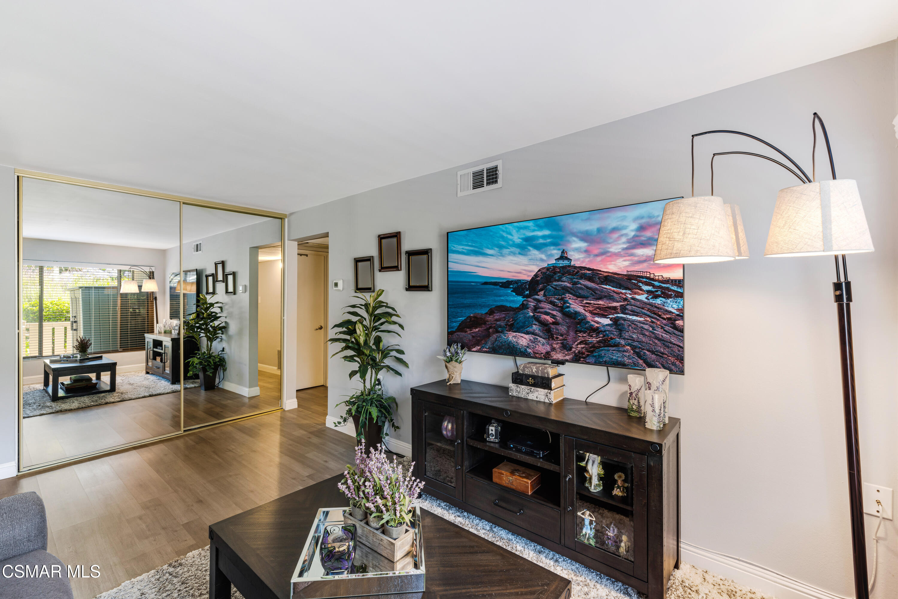 348 Chestnut Hill Court, 17