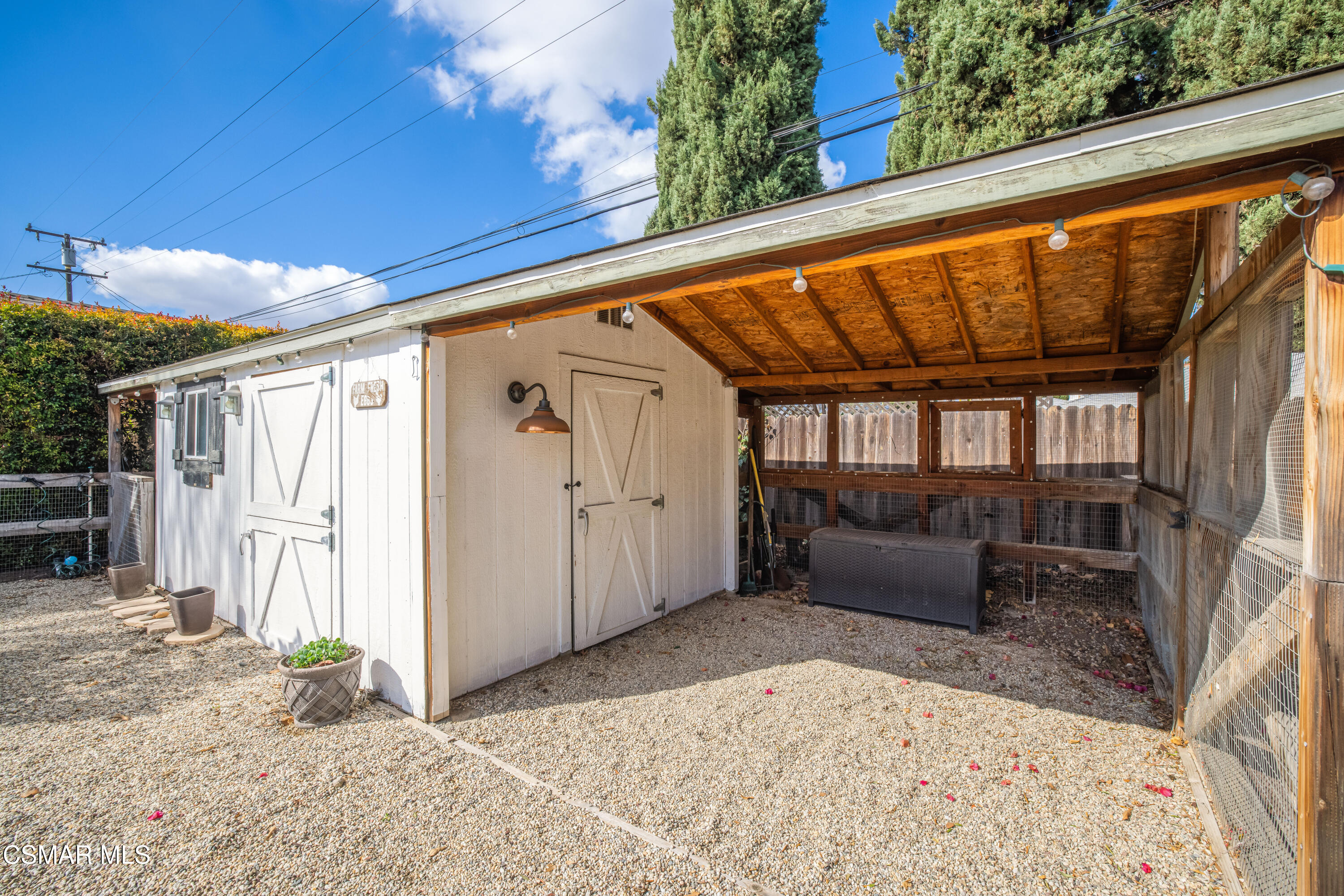 1407 Strawberry Hill Road