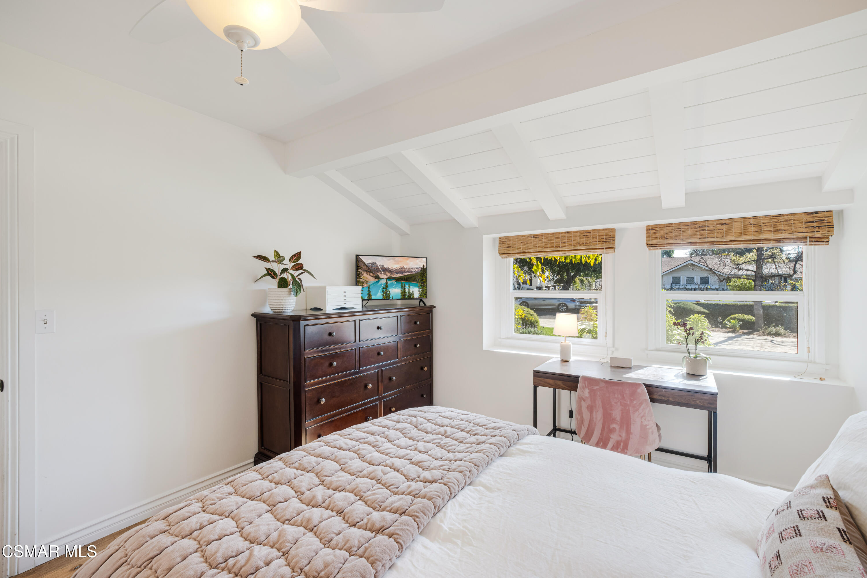 1407 Strawberry Hill Road