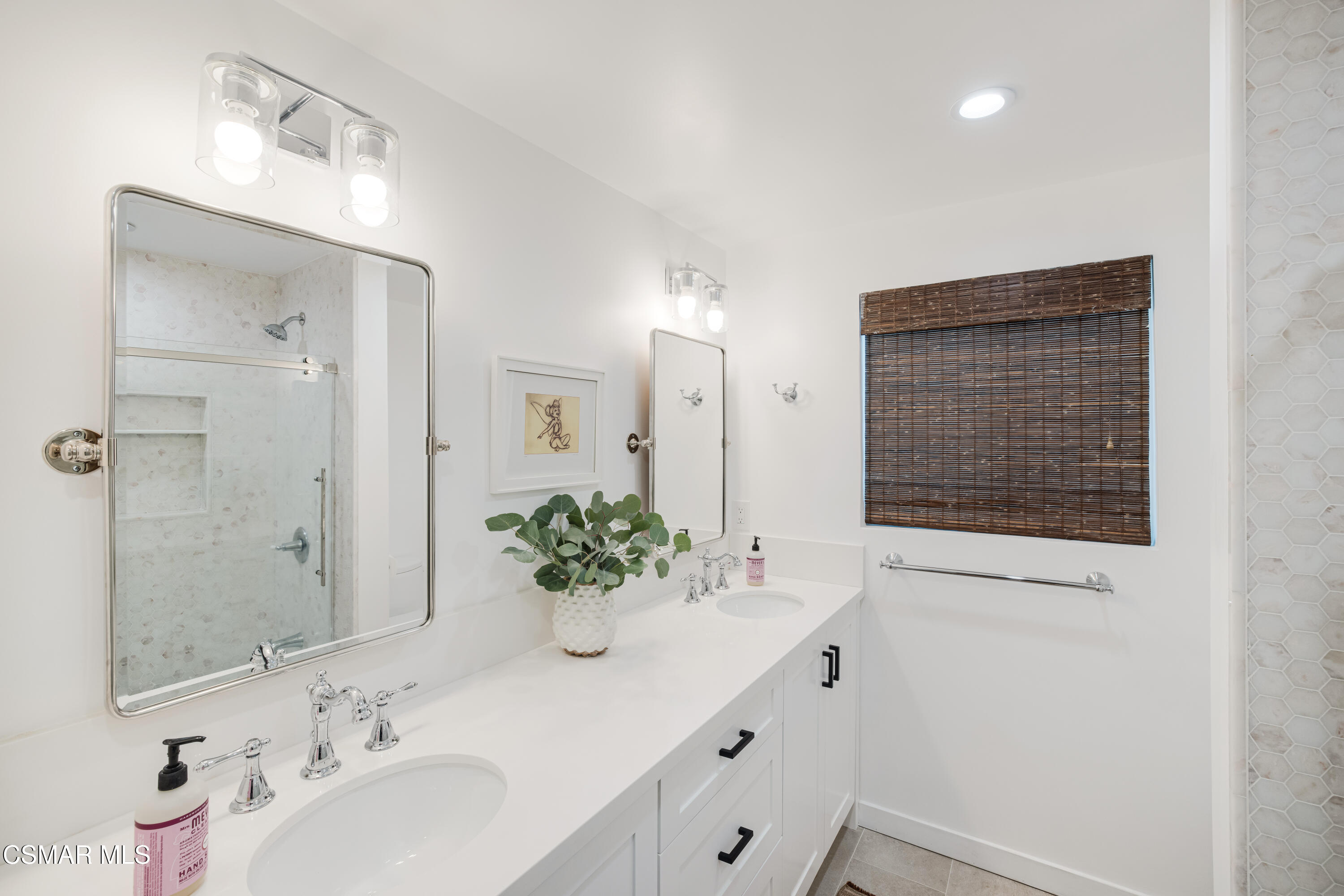 1407 Strawberry Hill Road