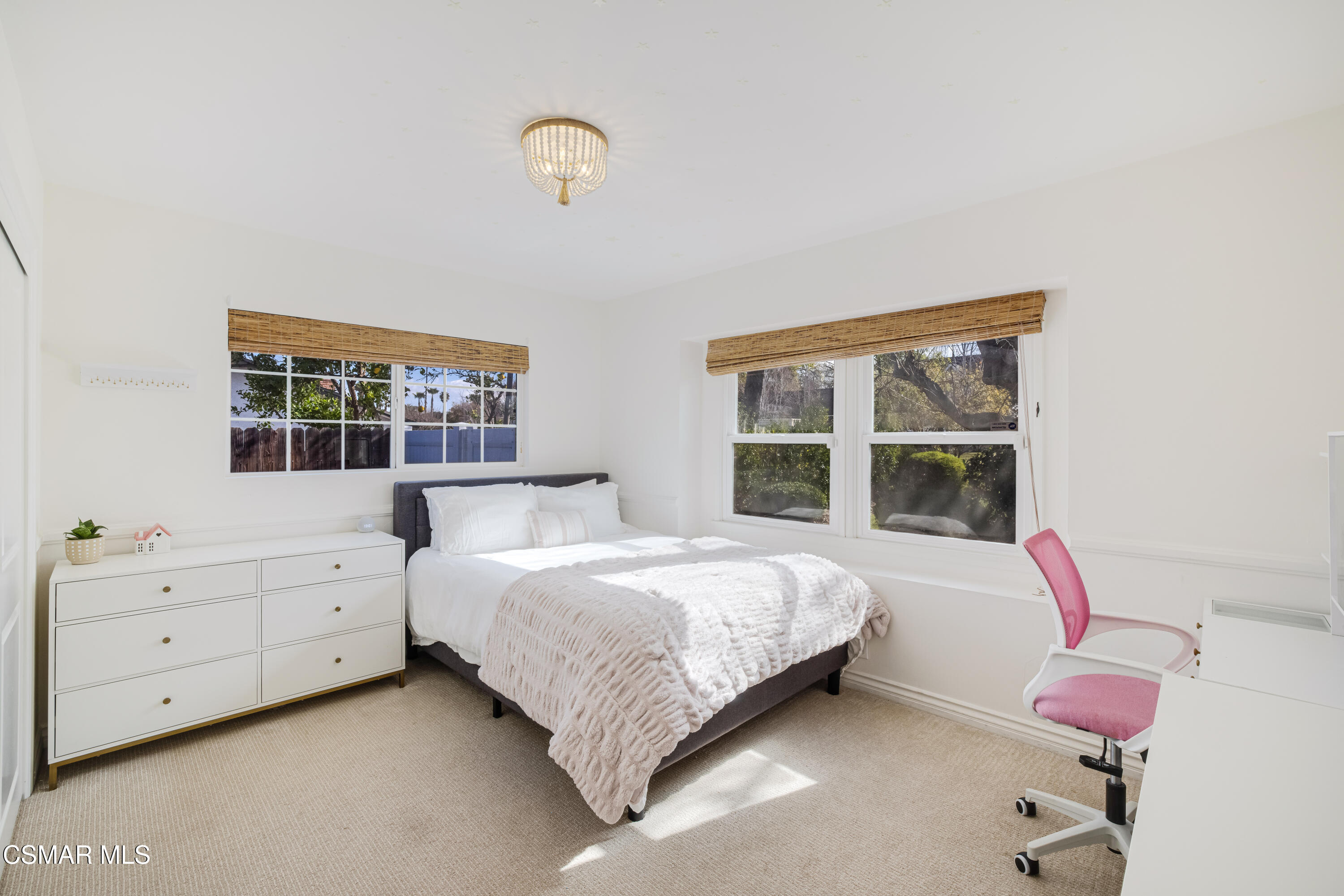 1407 Strawberry Hill Road