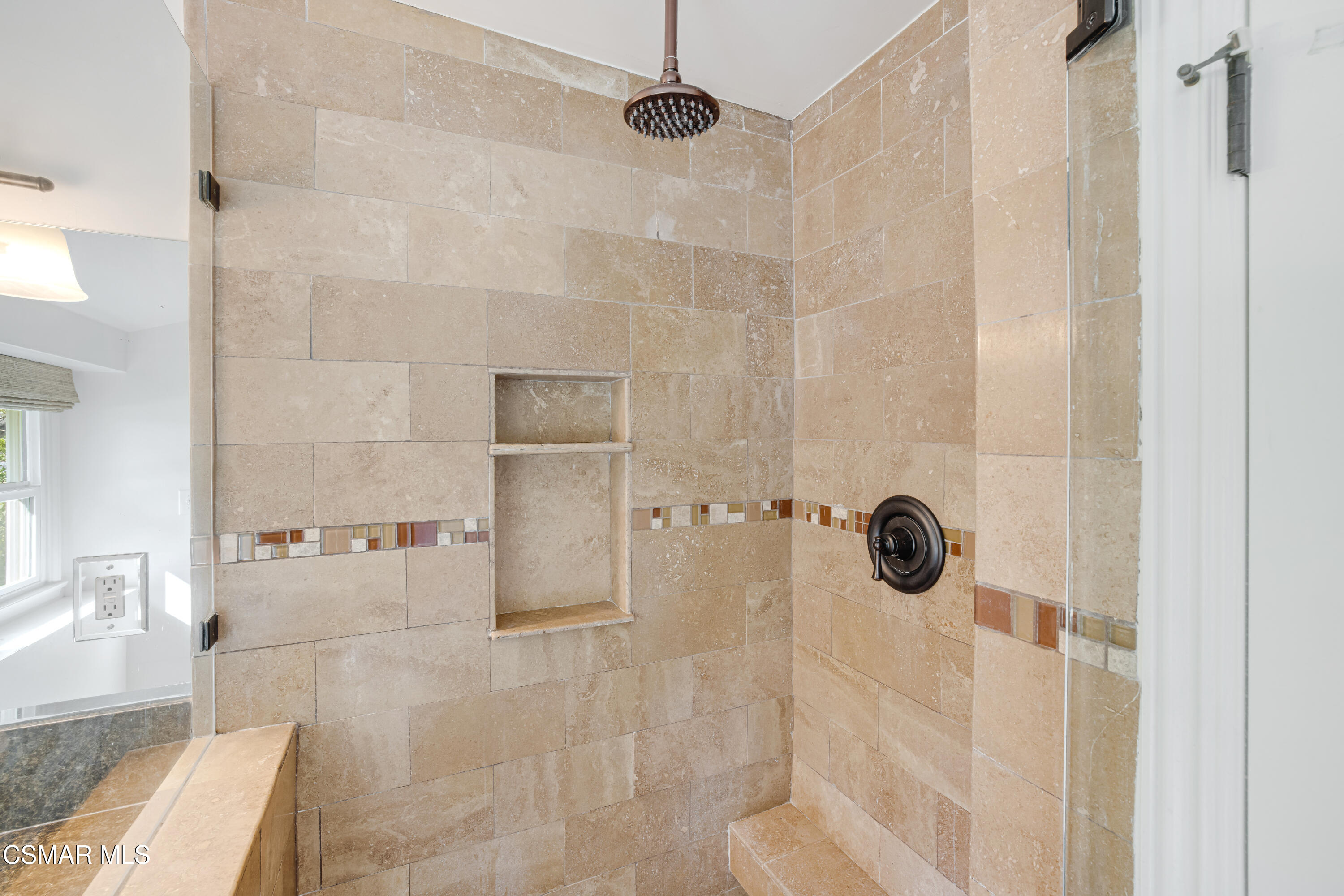 1407 Strawberry Hill Road