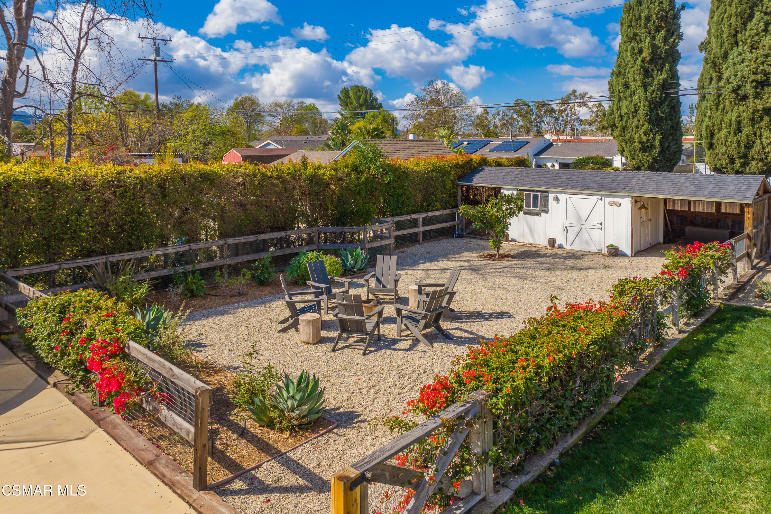 1407 Strawberry Hill Road