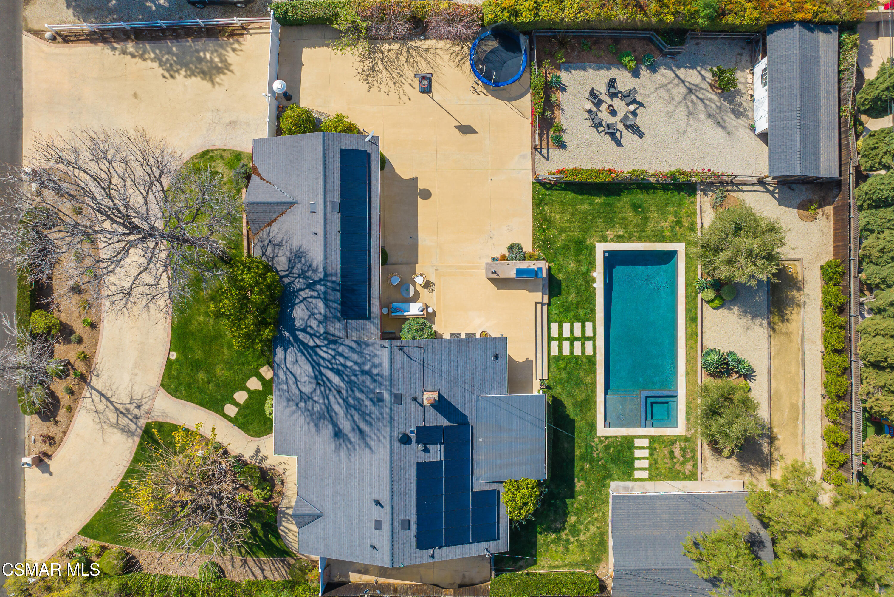 1407 Strawberry Hill Road