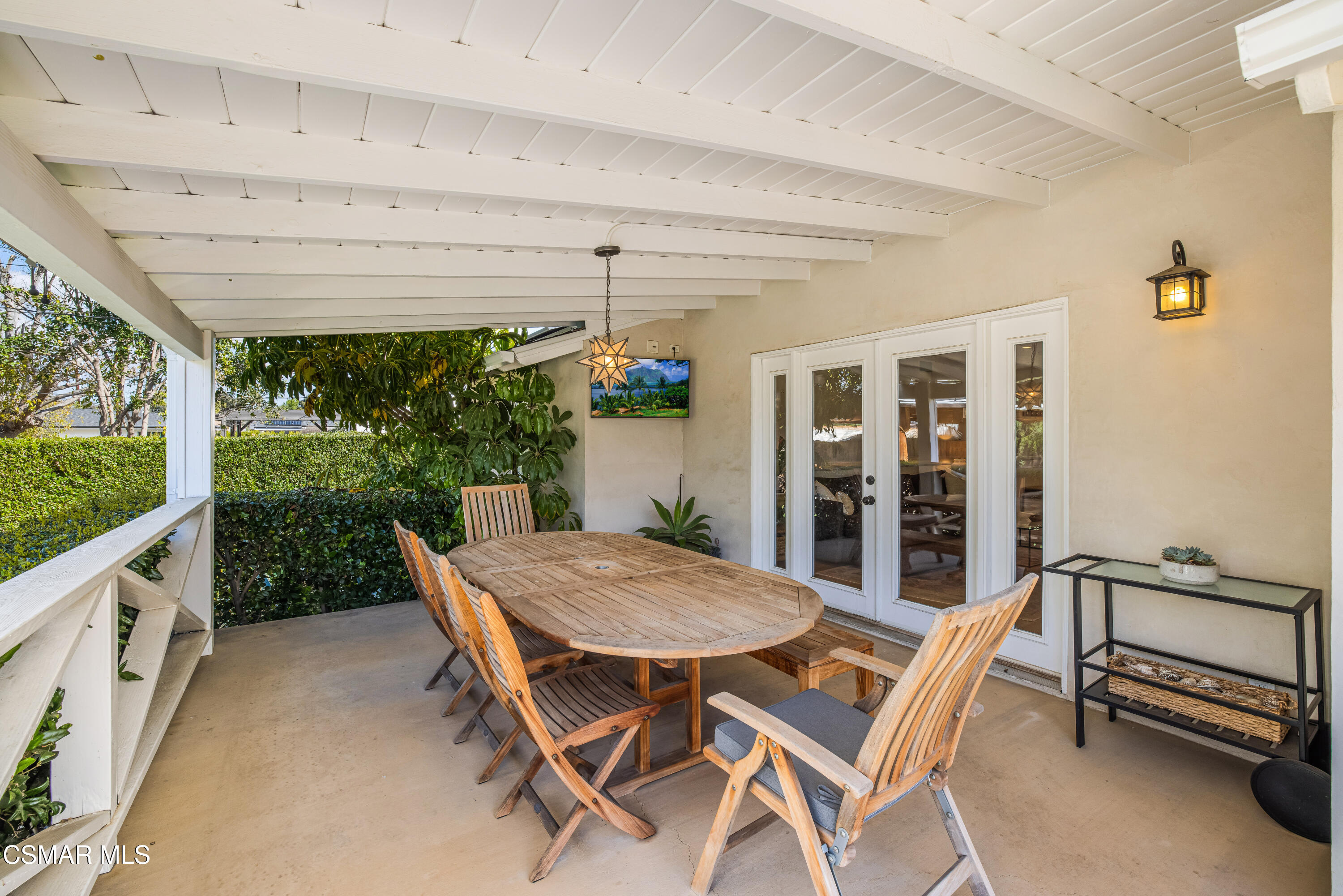 1407 Strawberry Hill Road