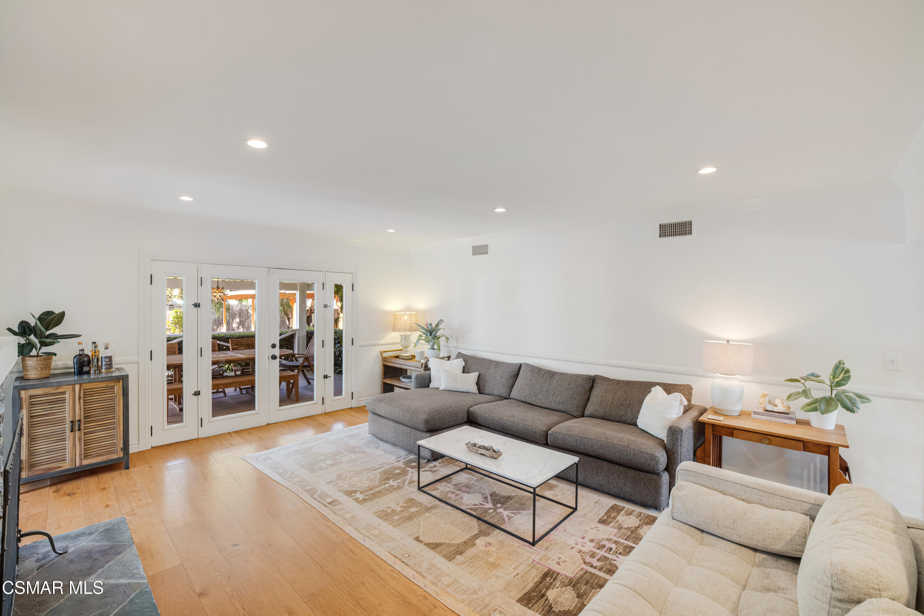 1407 Strawberry Hill Road
