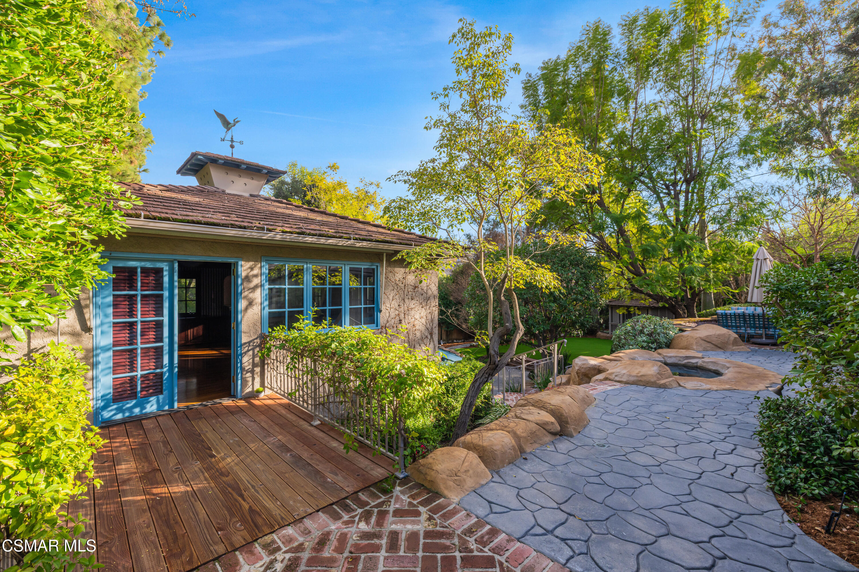 4944 Palo Drive