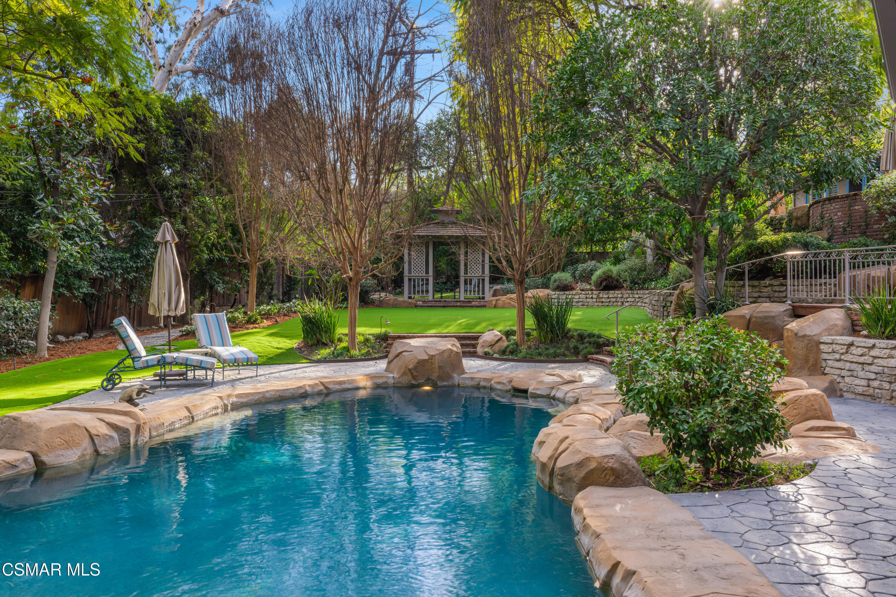 4944 Palo Drive