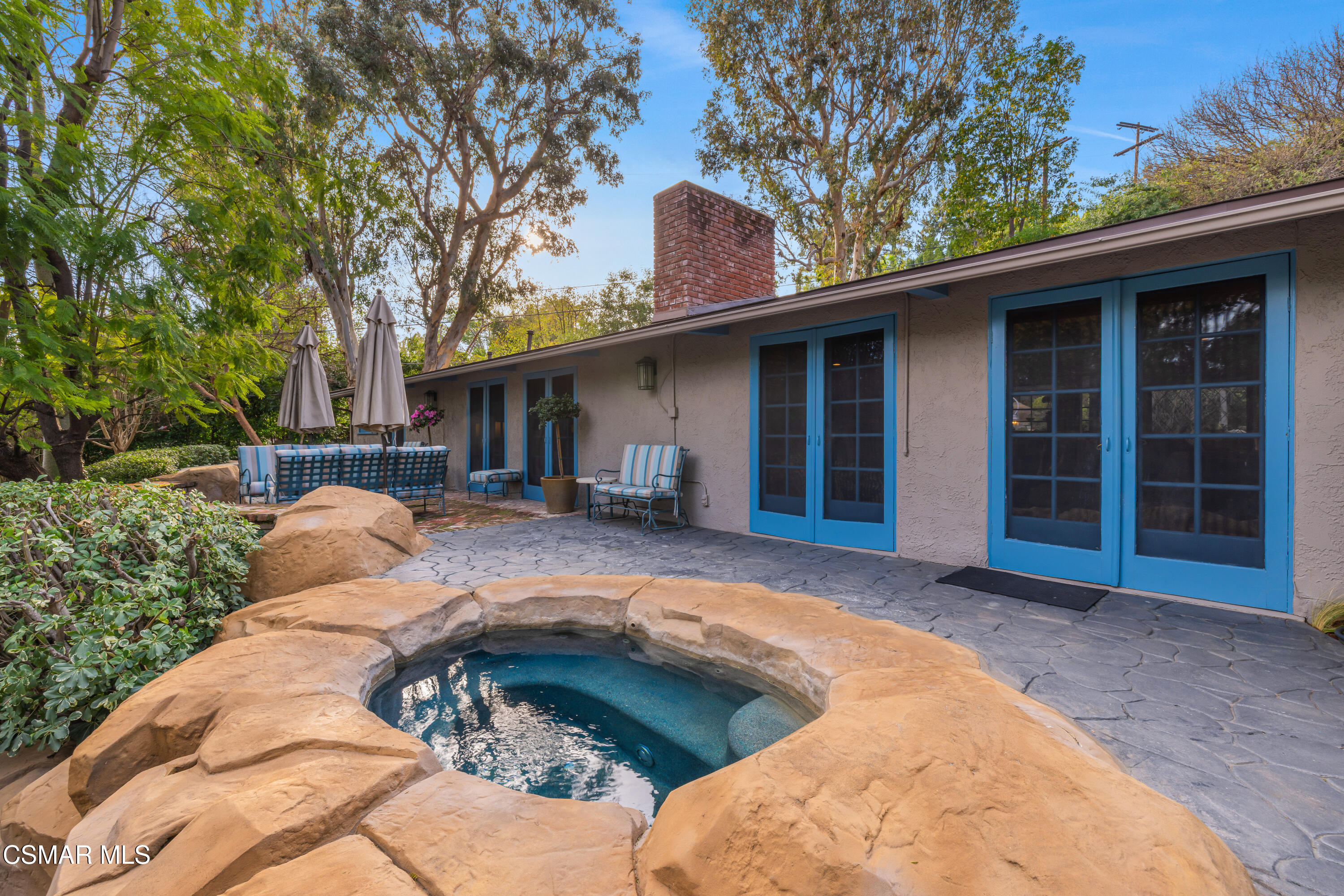 4944 Palo Drive