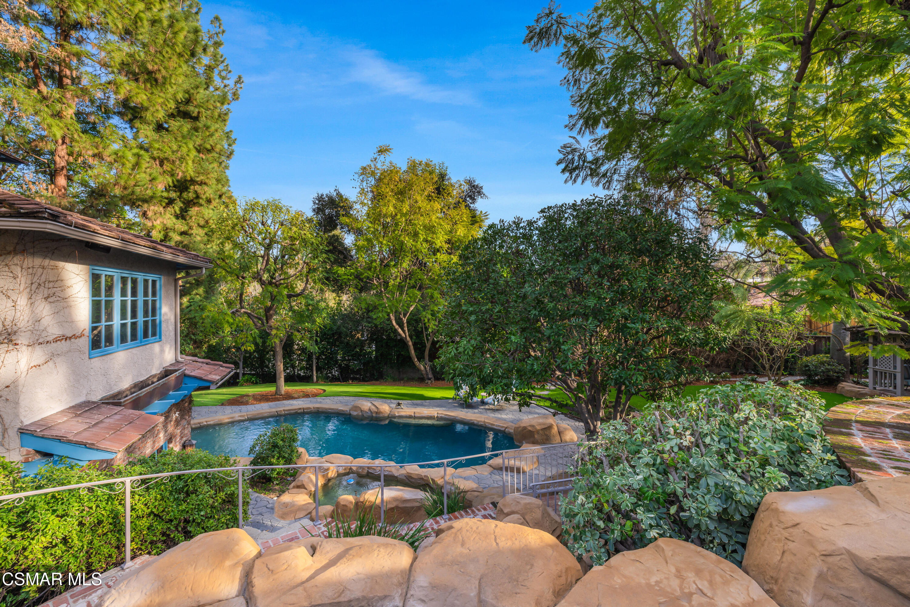 4944 Palo Drive