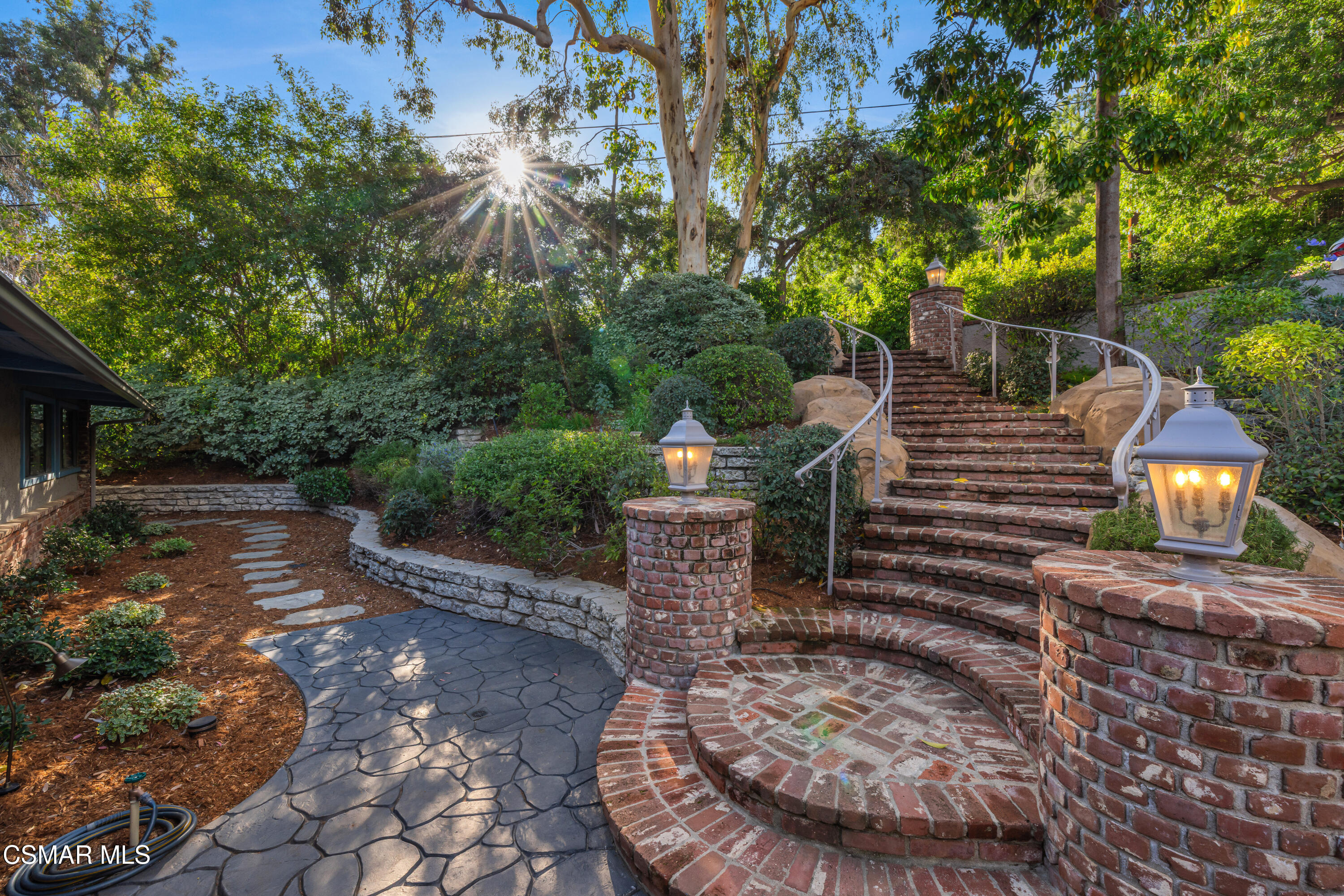 4944 Palo Drive