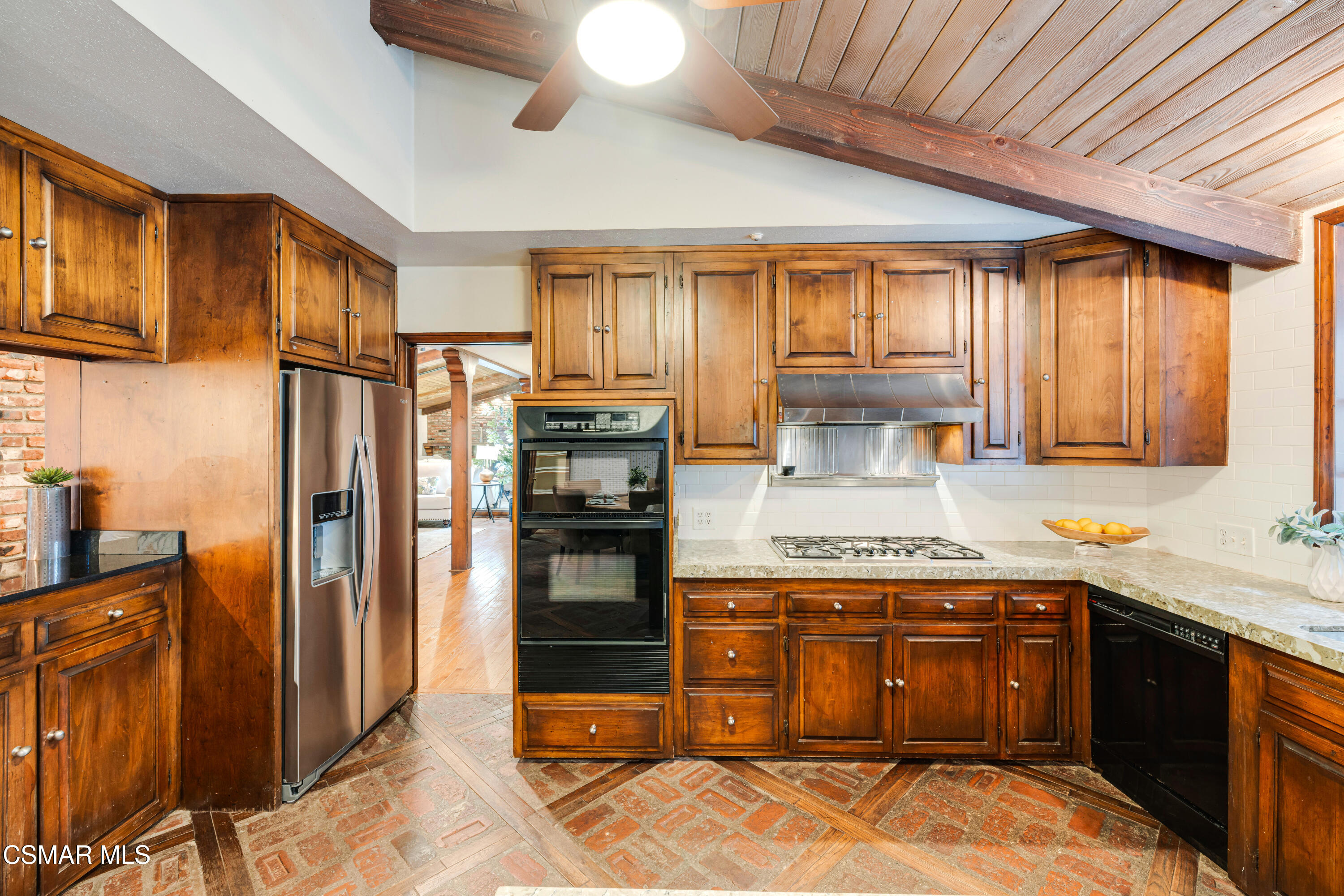 4944 Palo Drive