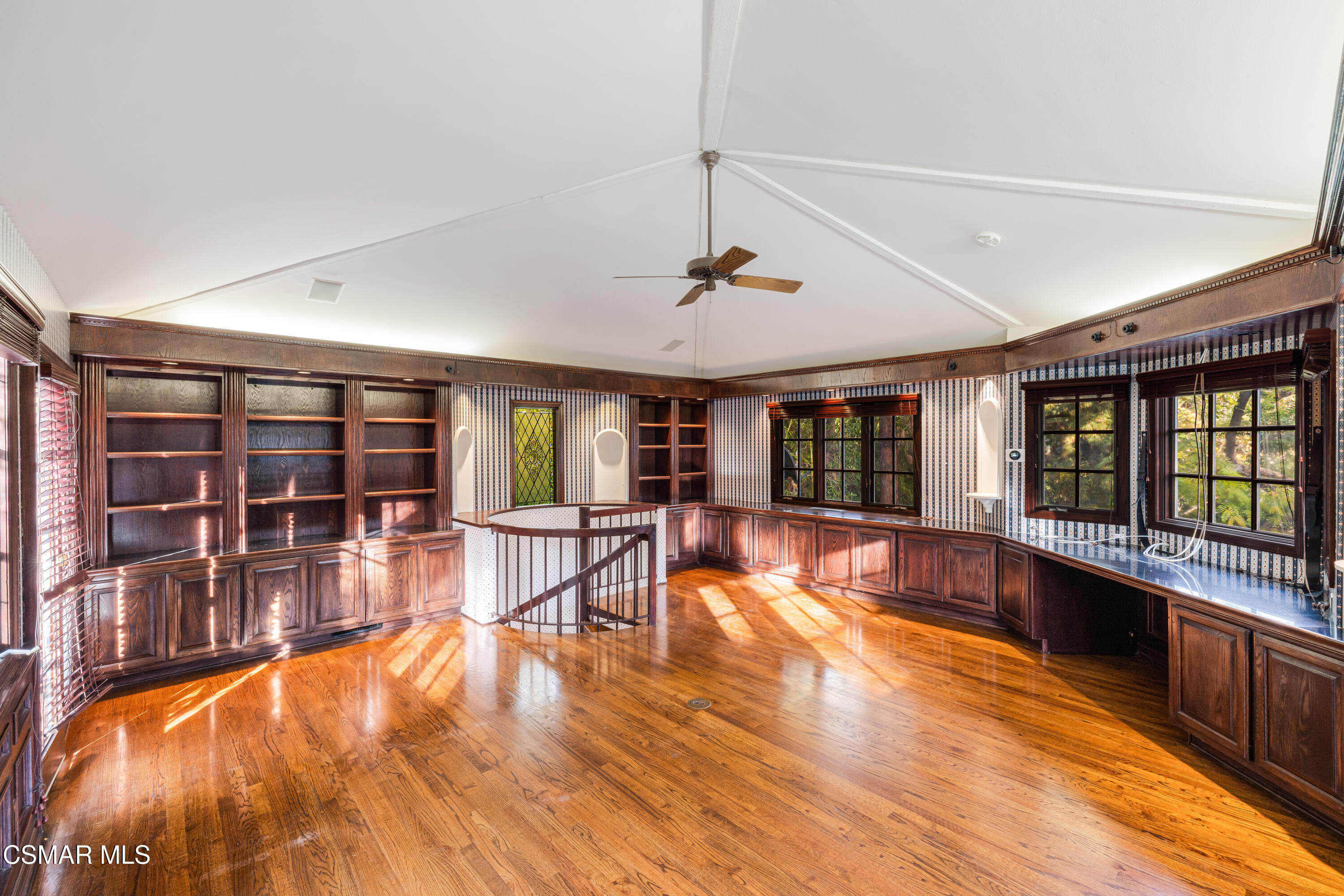 4944 Palo Drive