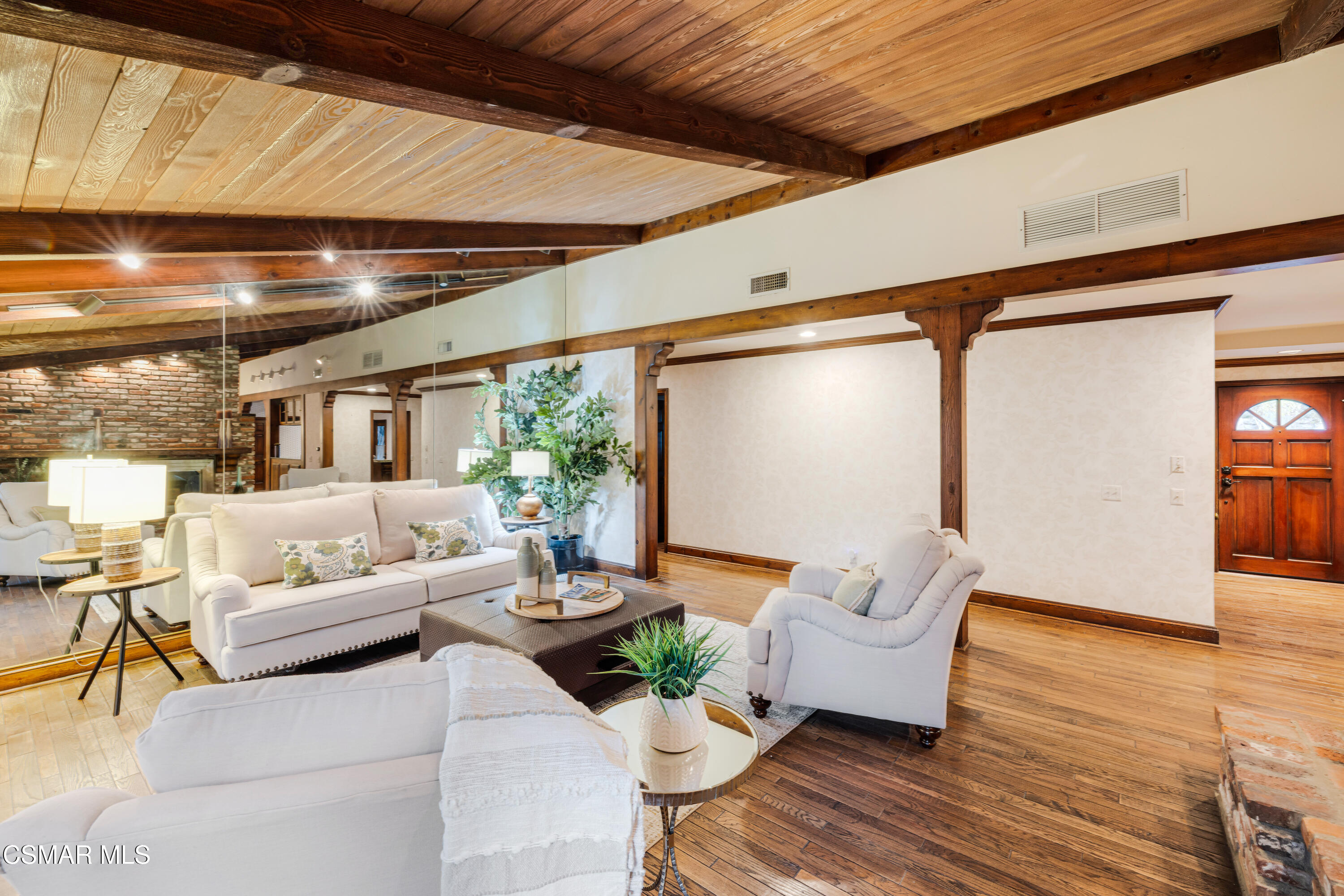 4944 Palo Drive