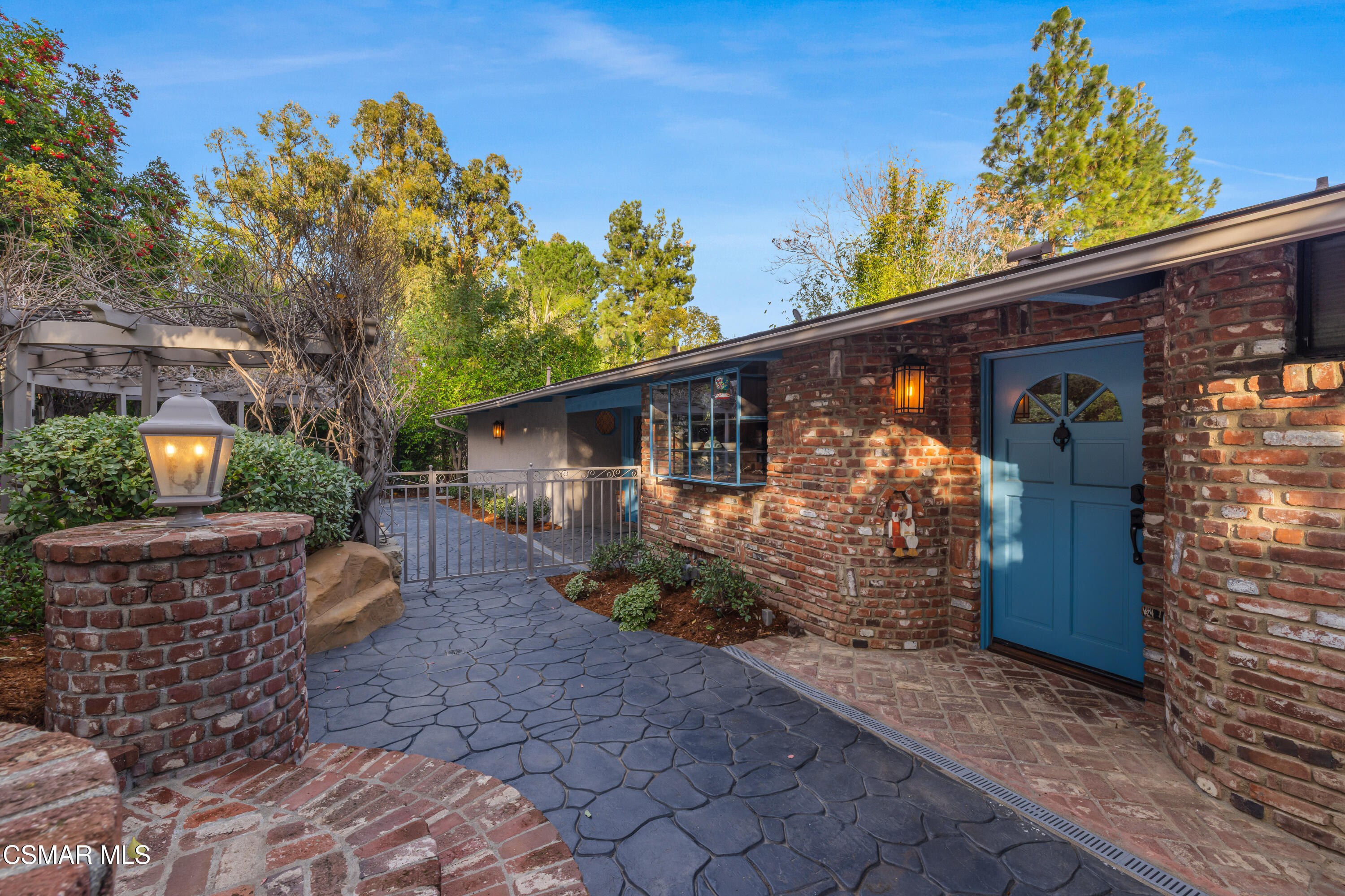 4944 Palo Drive