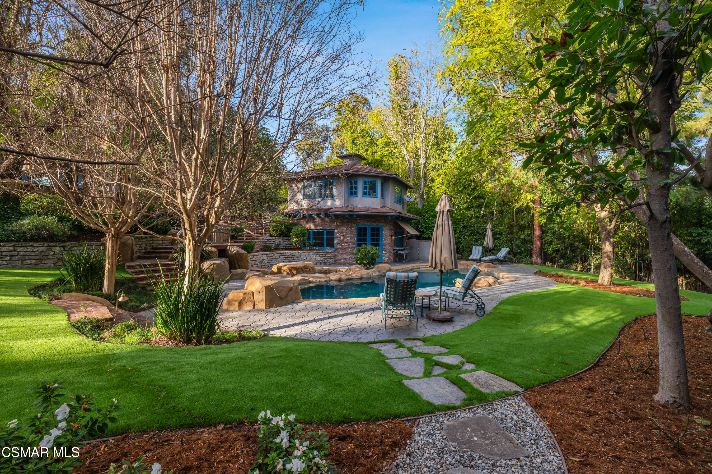 4944 Palo Drive