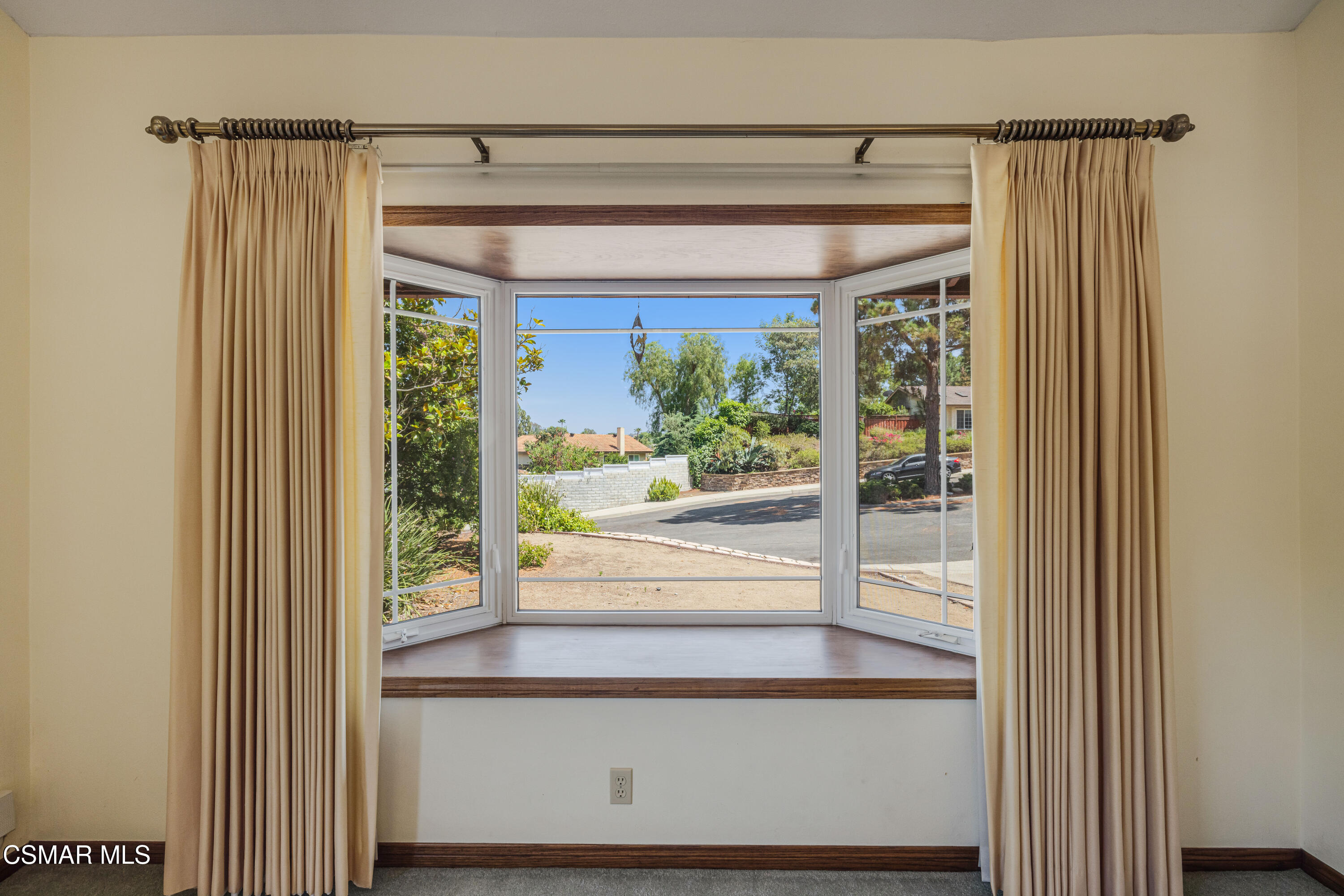 3311 Rainbow Creek Circle