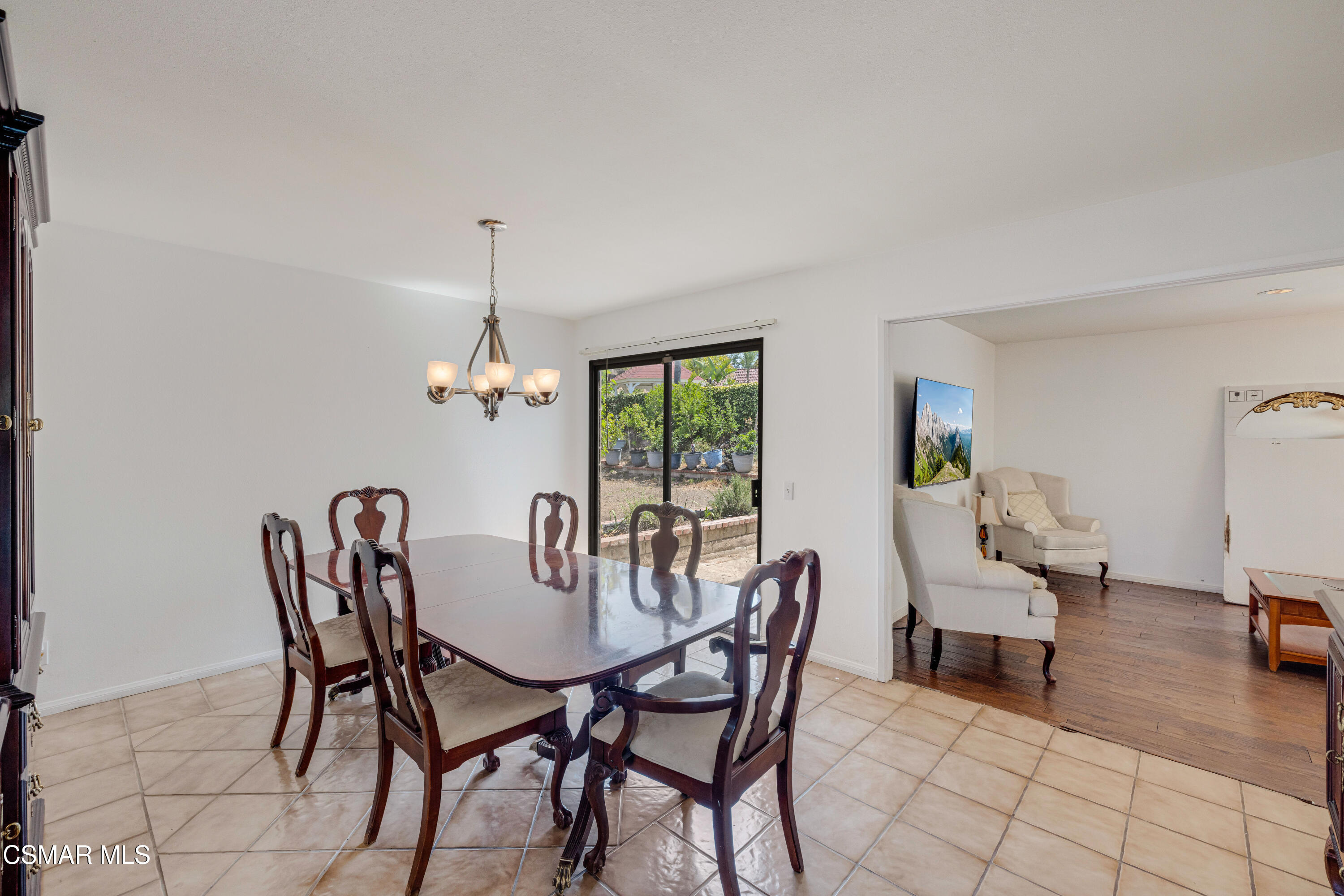 778 Sir George Court