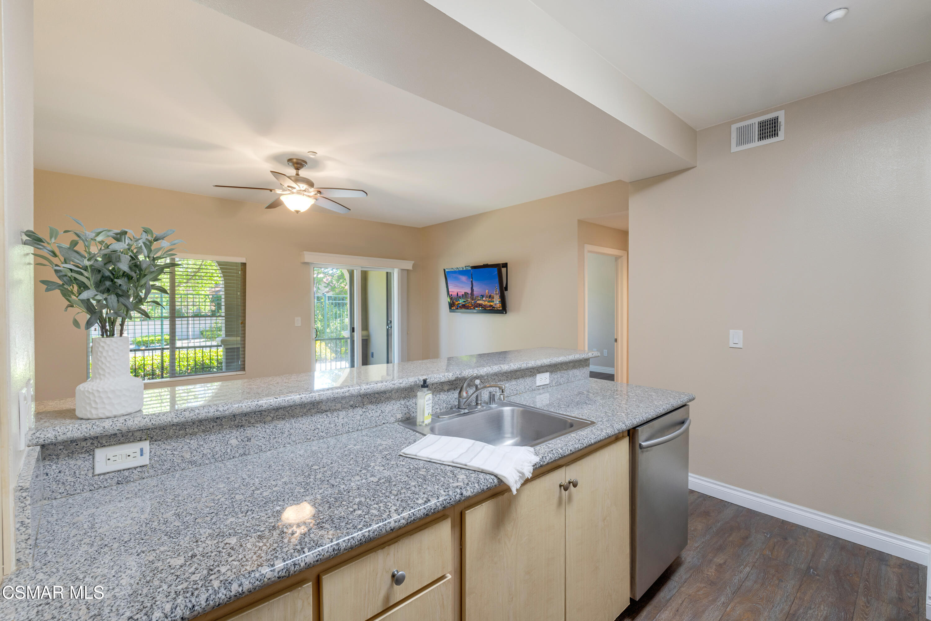453 Country Club Drive, 101