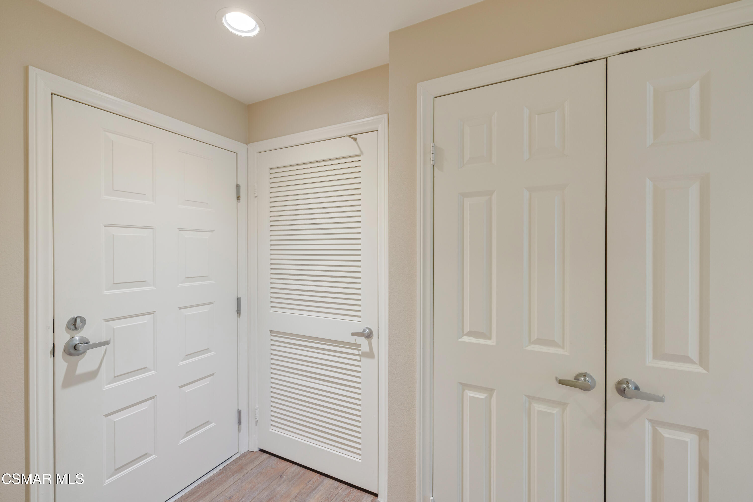453 Country Club Drive, 101