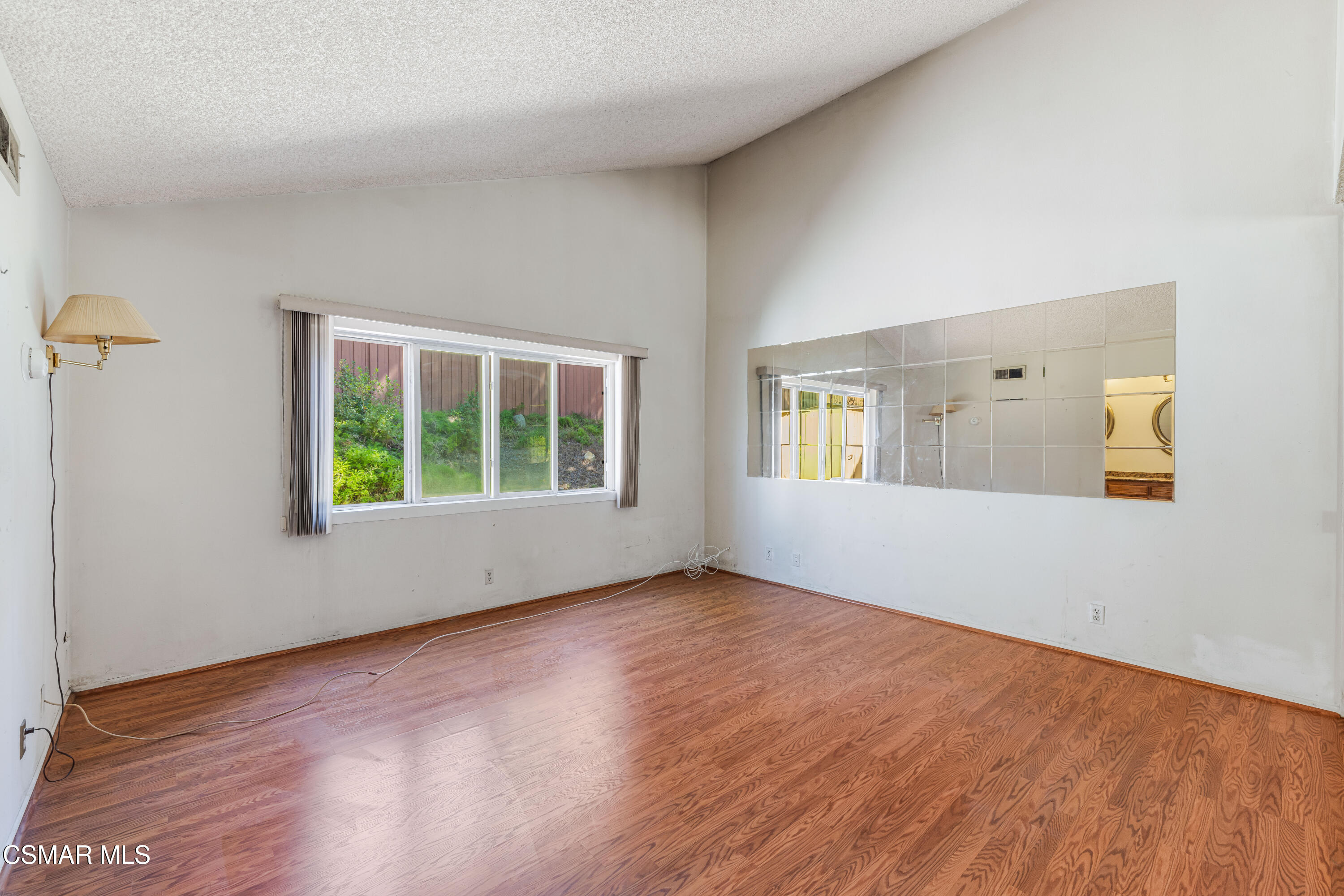 4 Ilex Drive