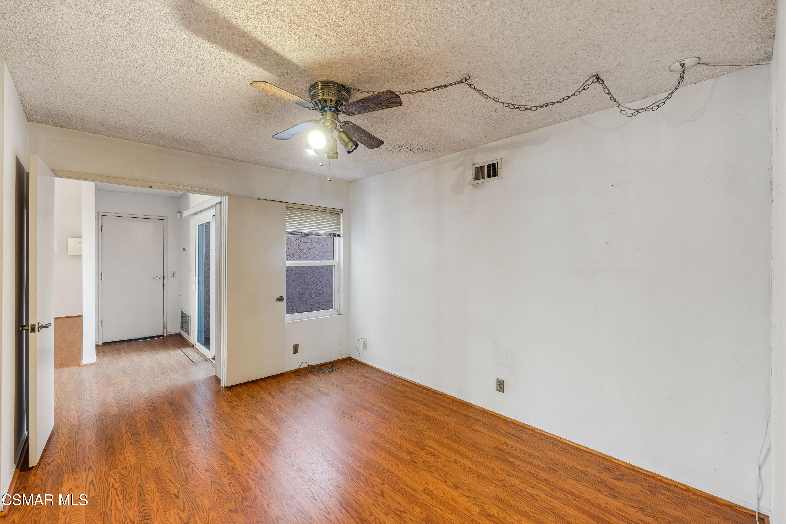 4 Ilex Drive