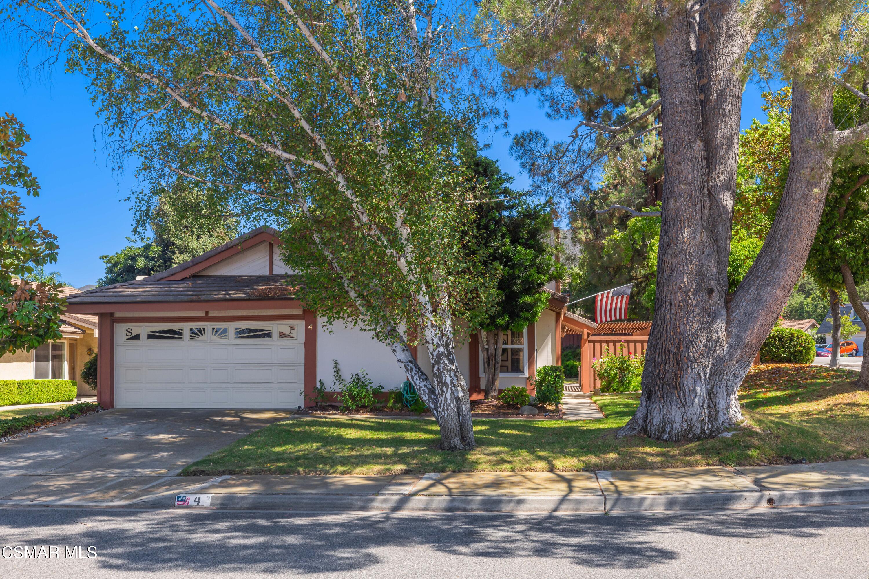 4 Ilex Drive