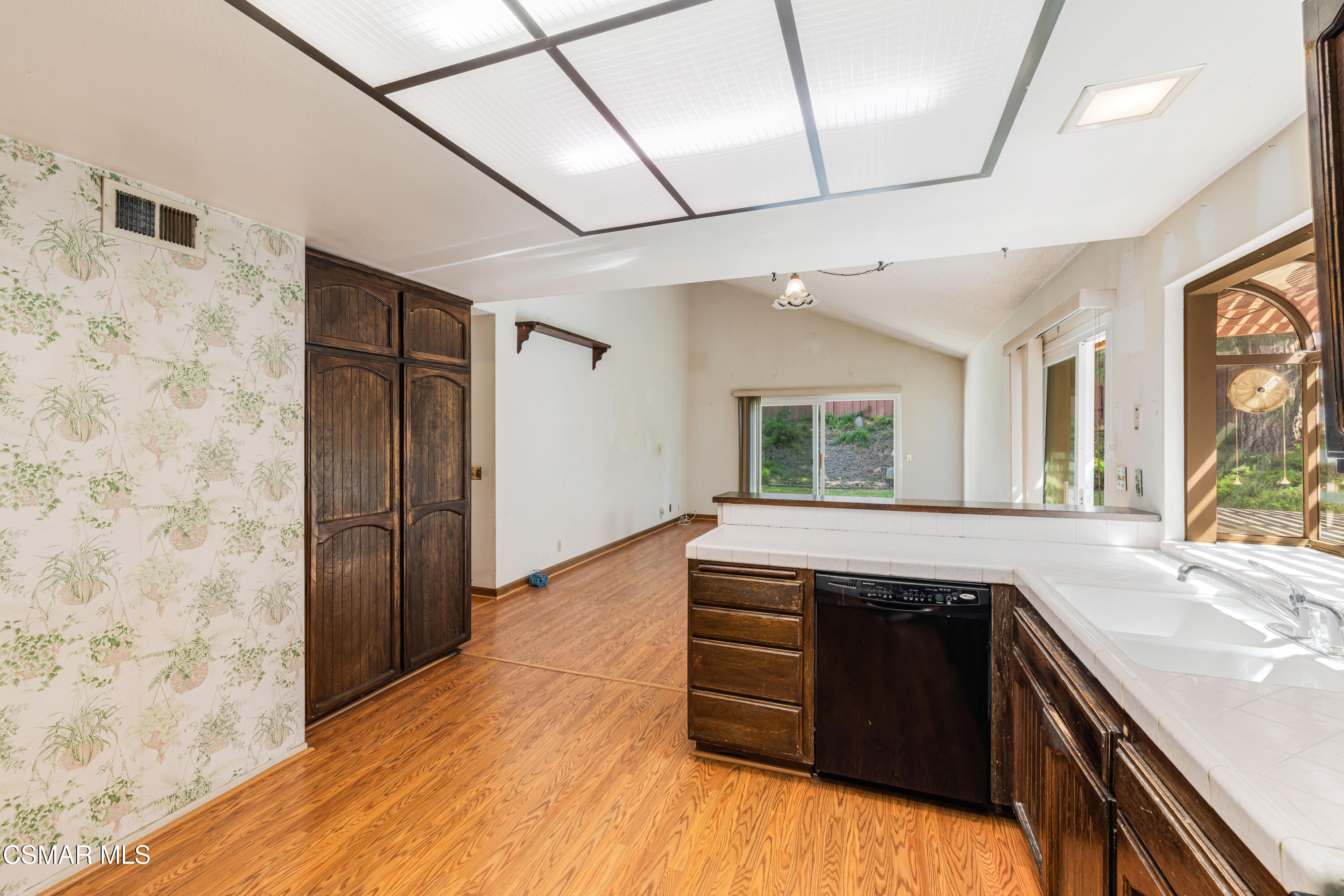 4 Ilex Drive