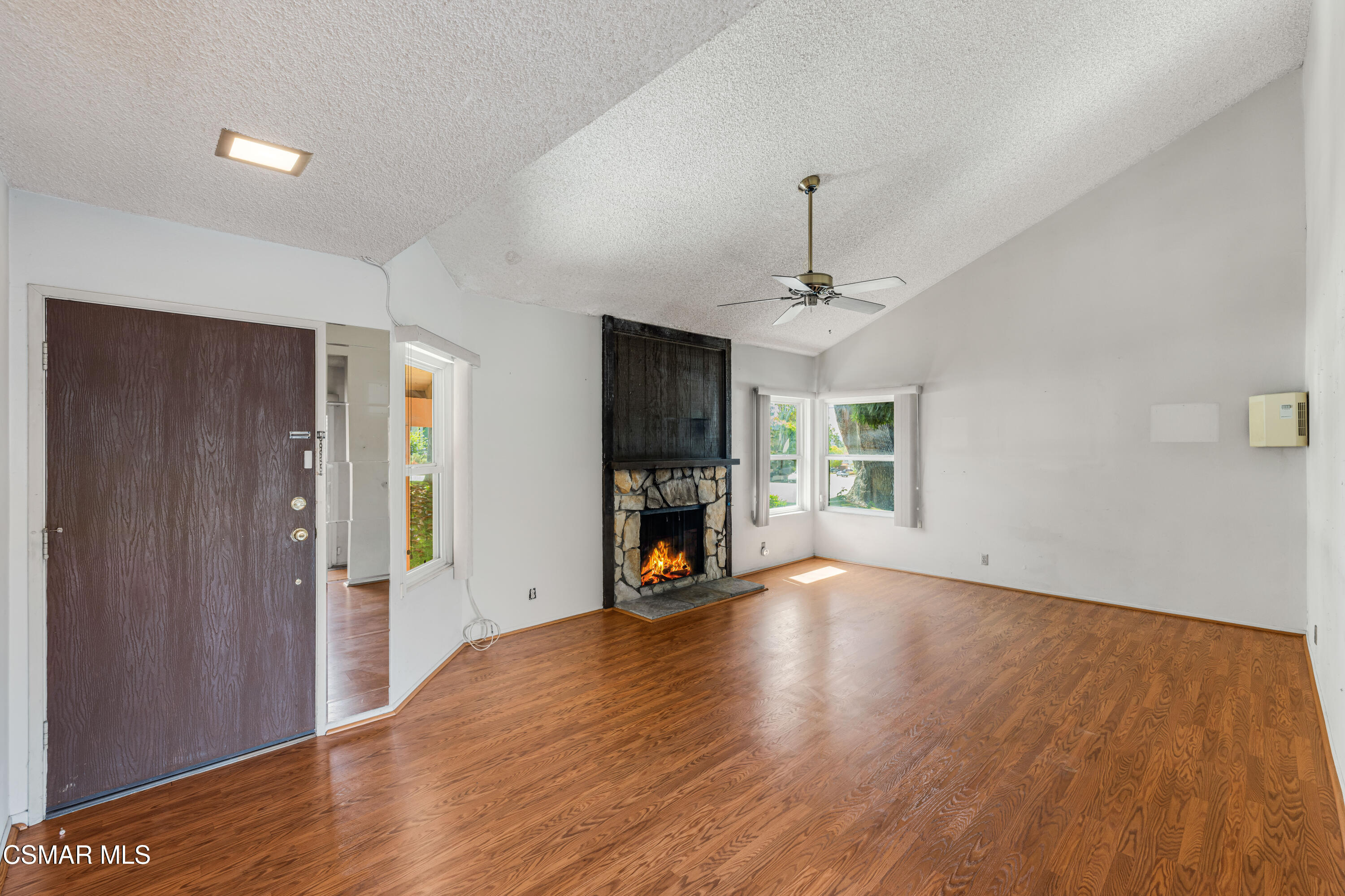 4 Ilex Drive