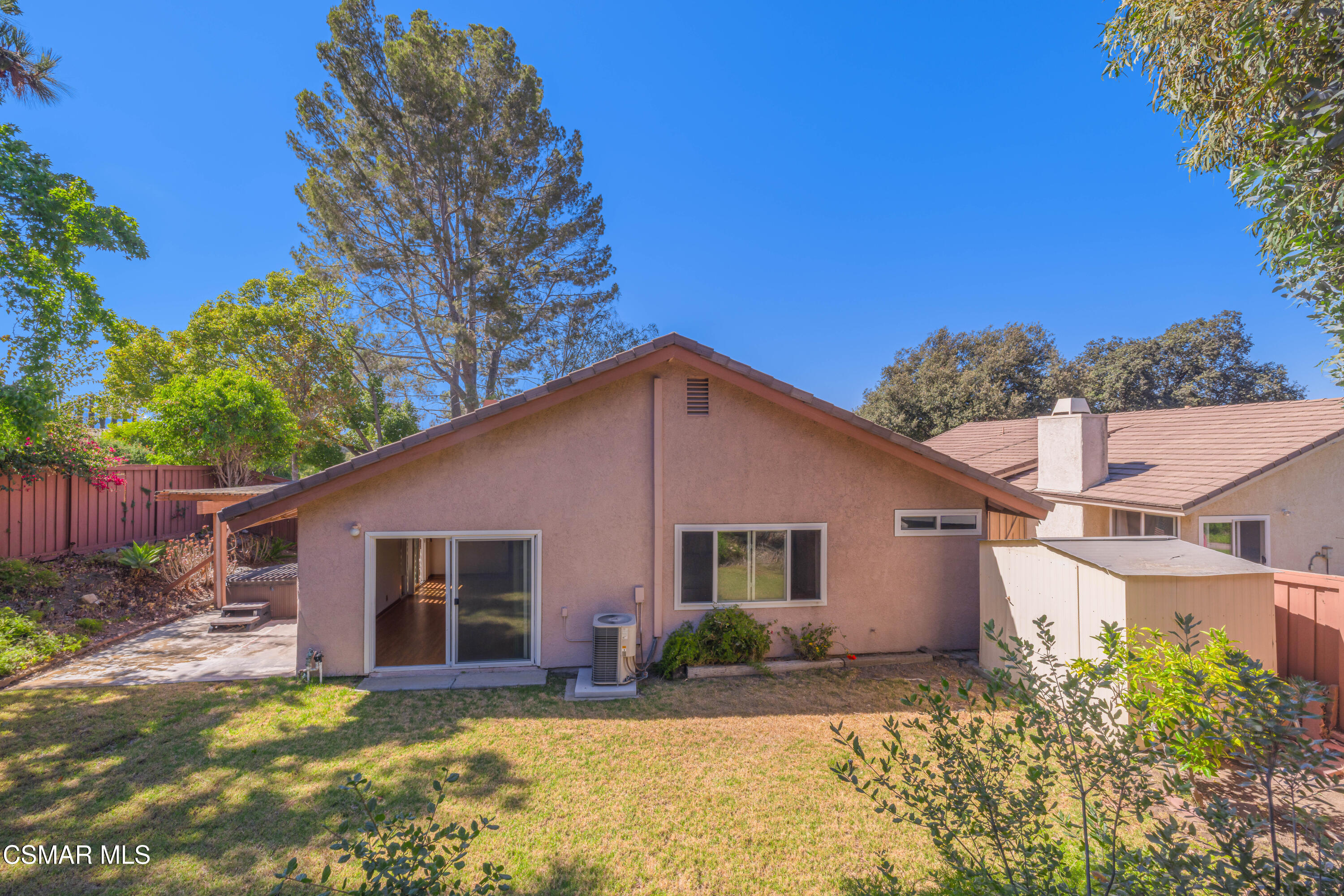 4 Ilex Drive