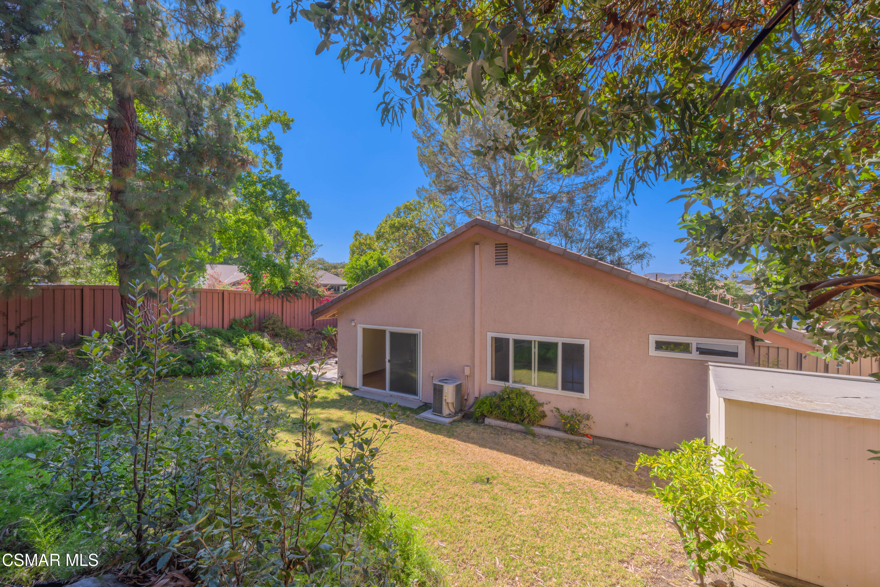 4 Ilex Drive