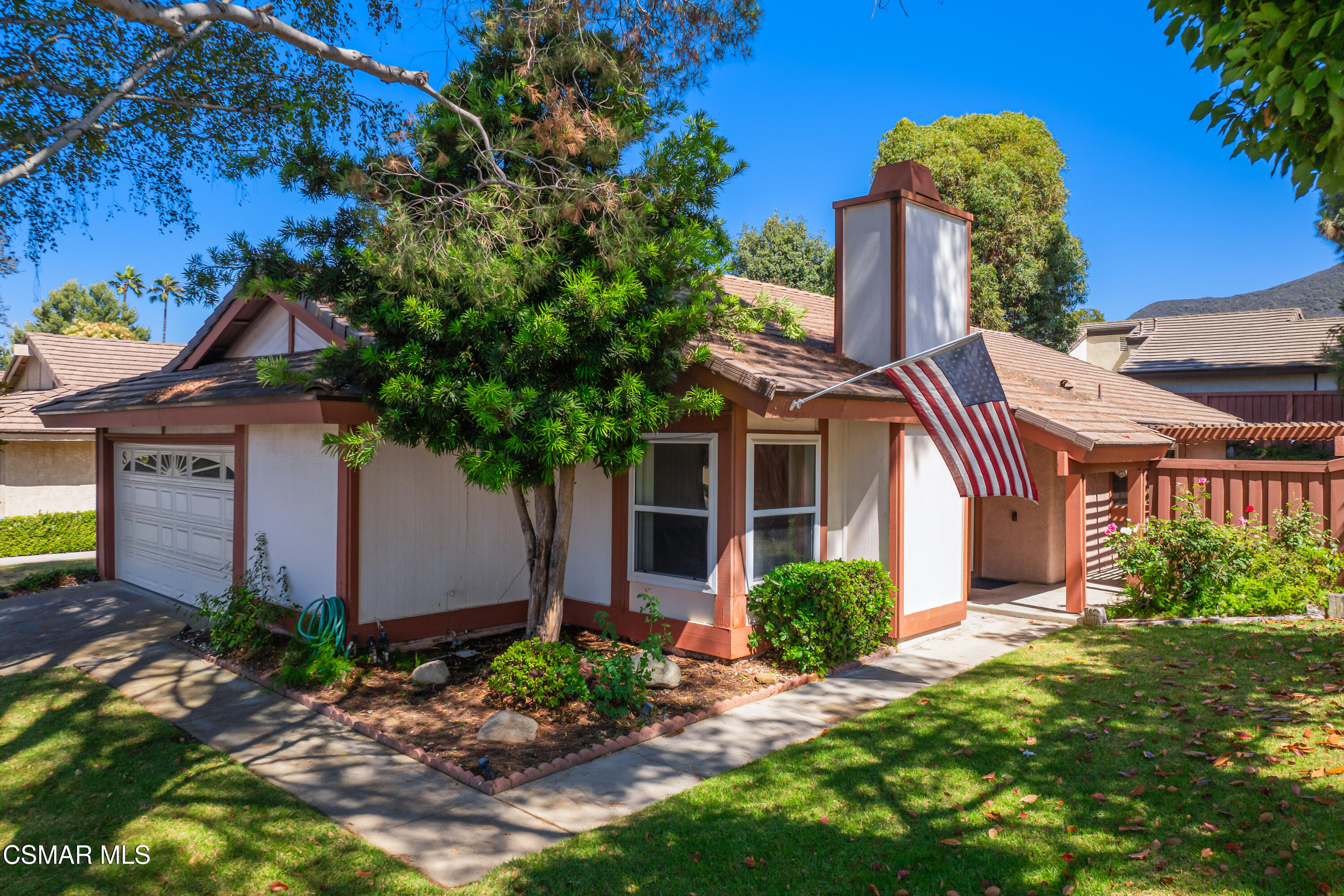 4 Ilex Drive