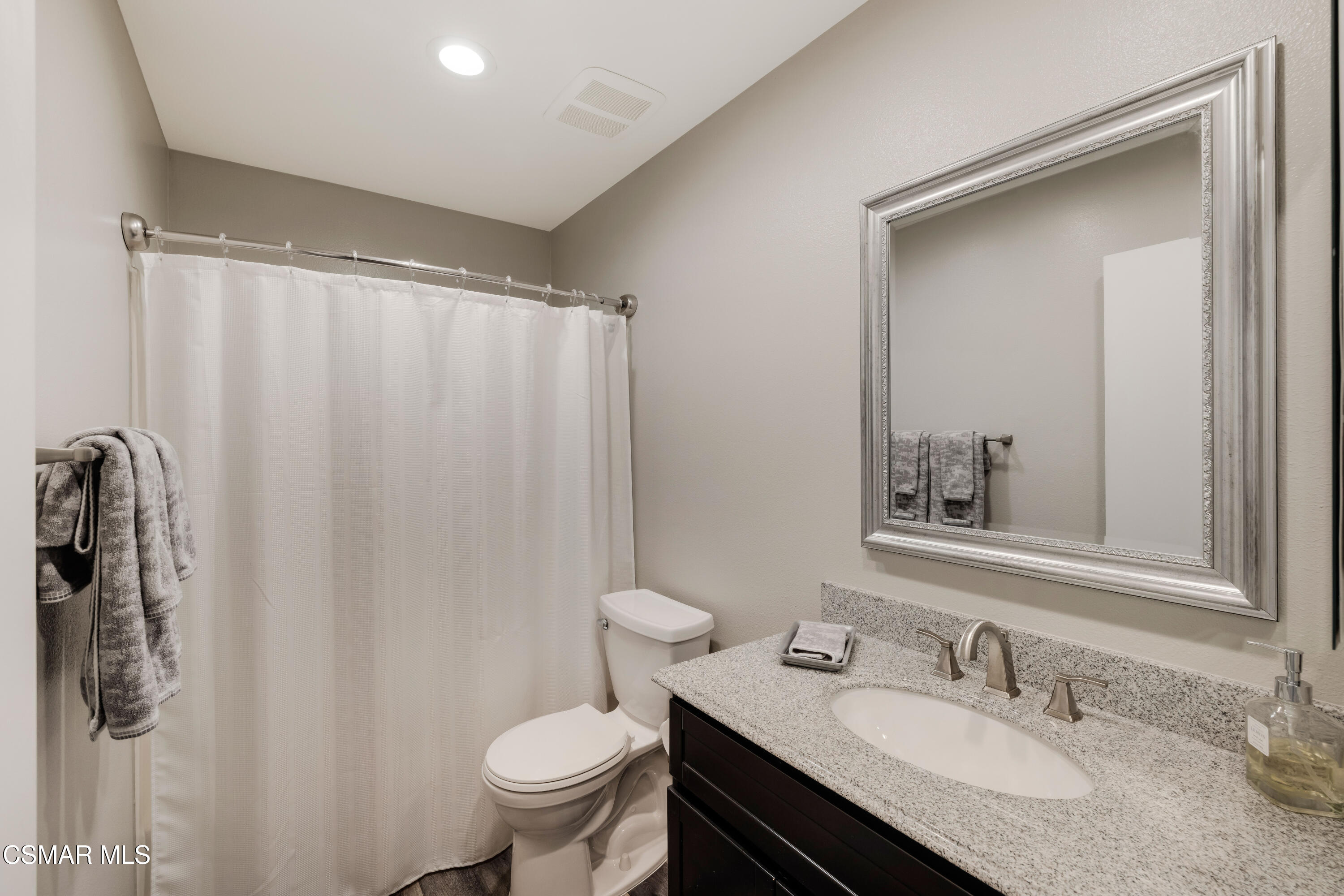 4471 Skyglen Court
