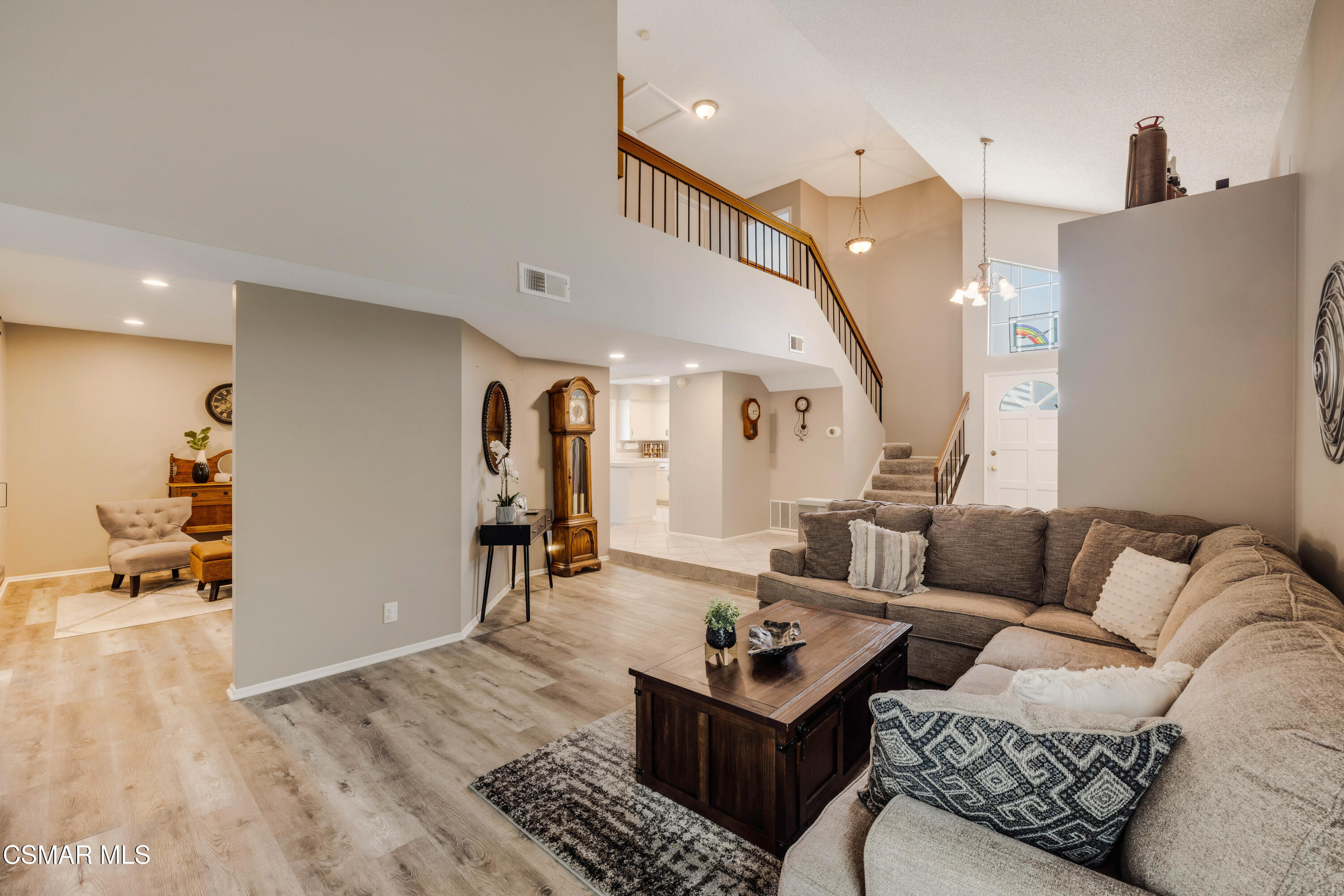 4471 Skyglen Court