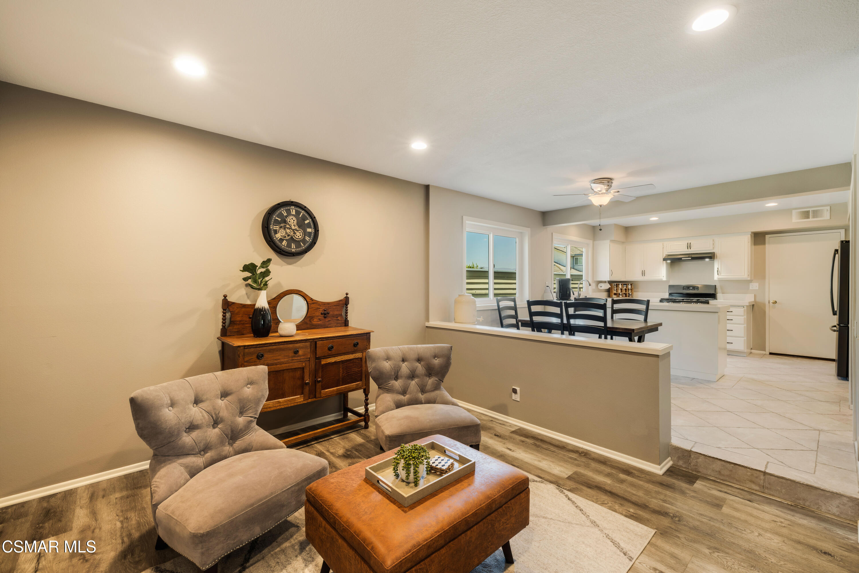 4471 Skyglen Court