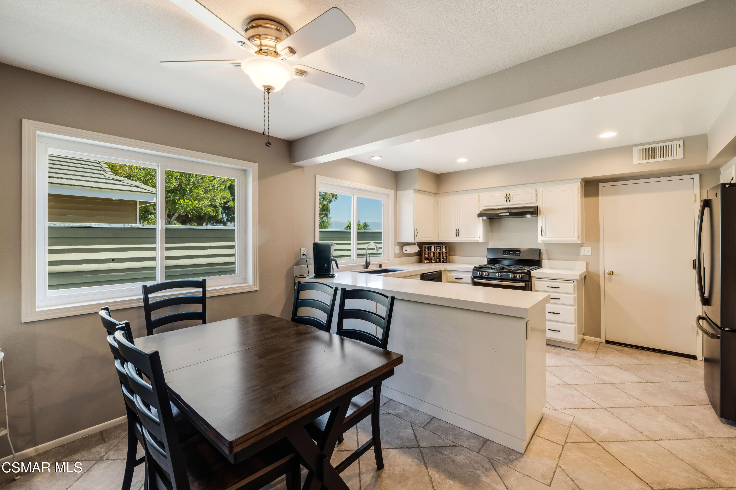 4471 Skyglen Court