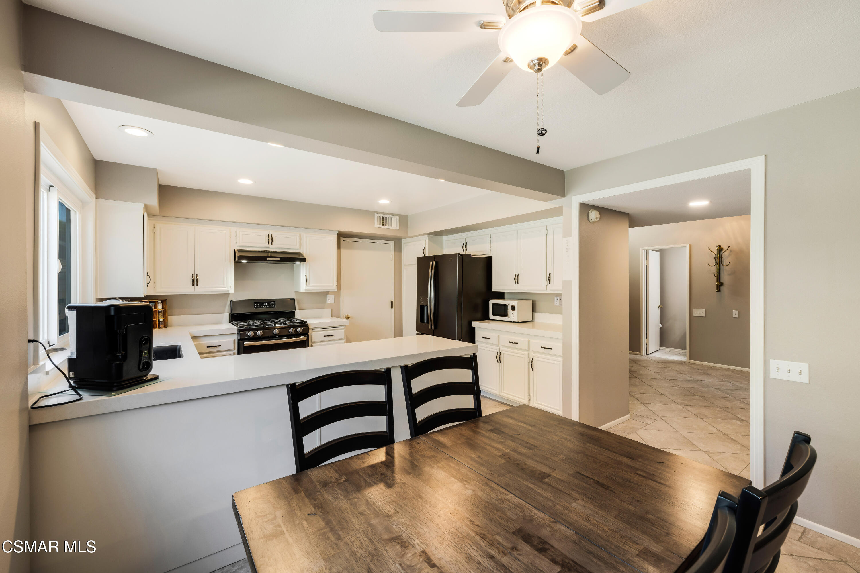 4471 Skyglen Court
