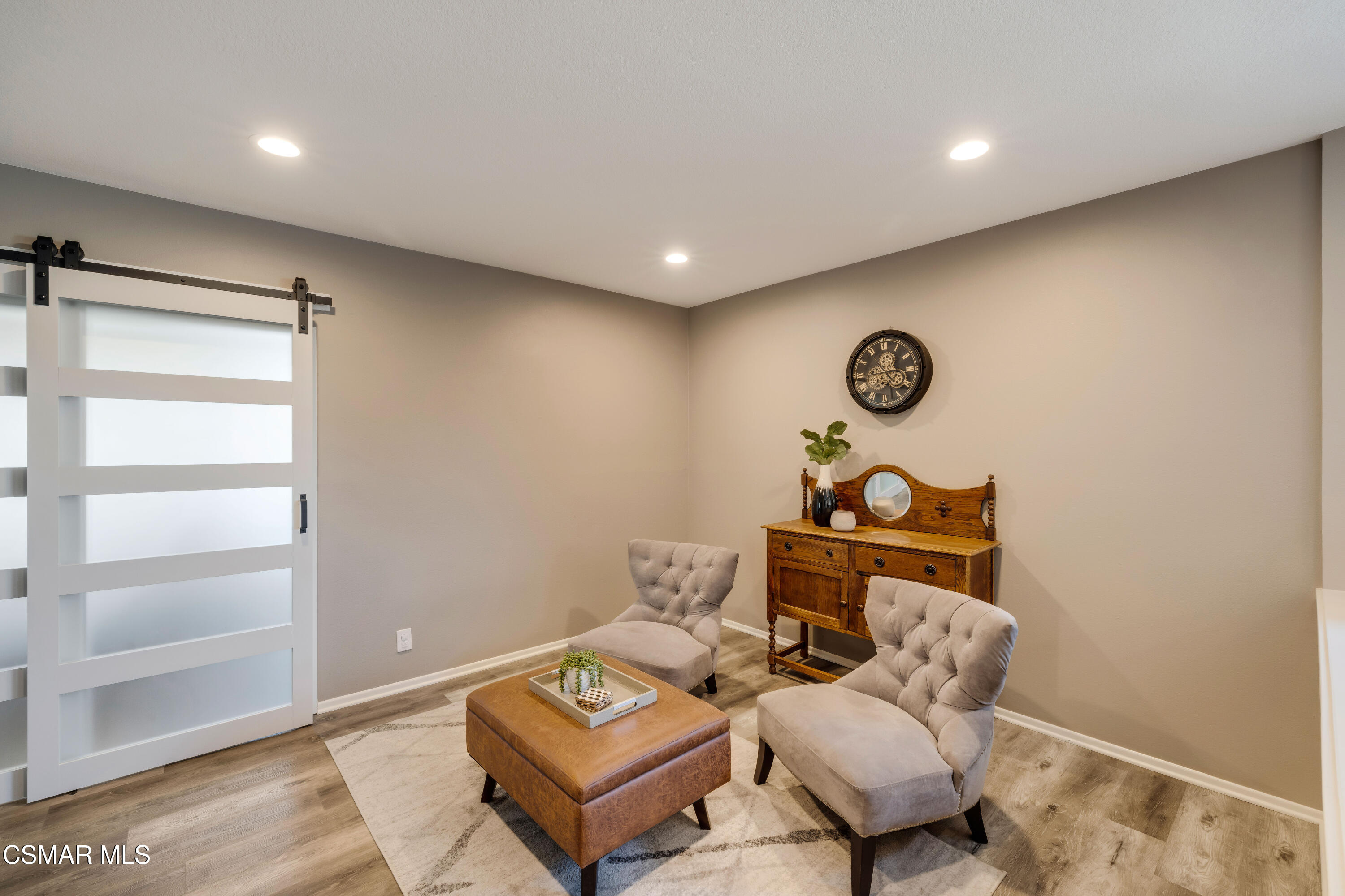 4471 Skyglen Court