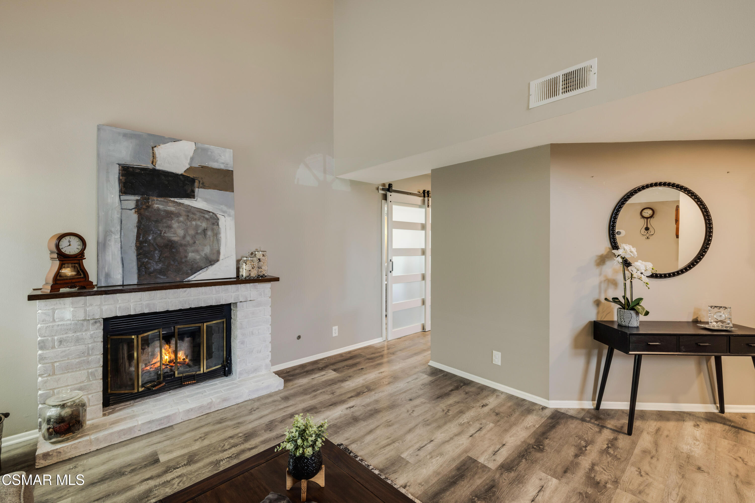 4471 Skyglen Court