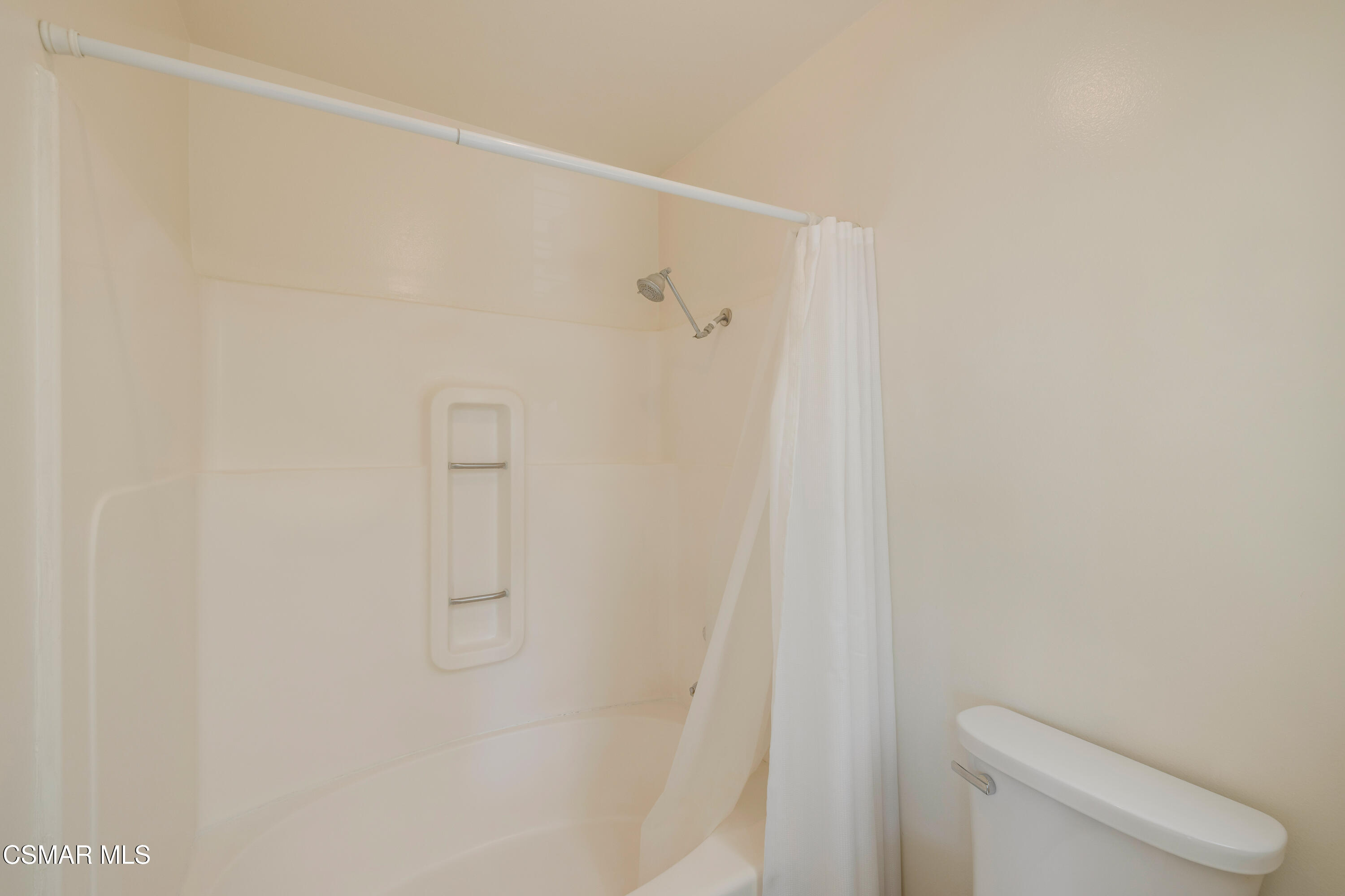 4471 Skyglen Court