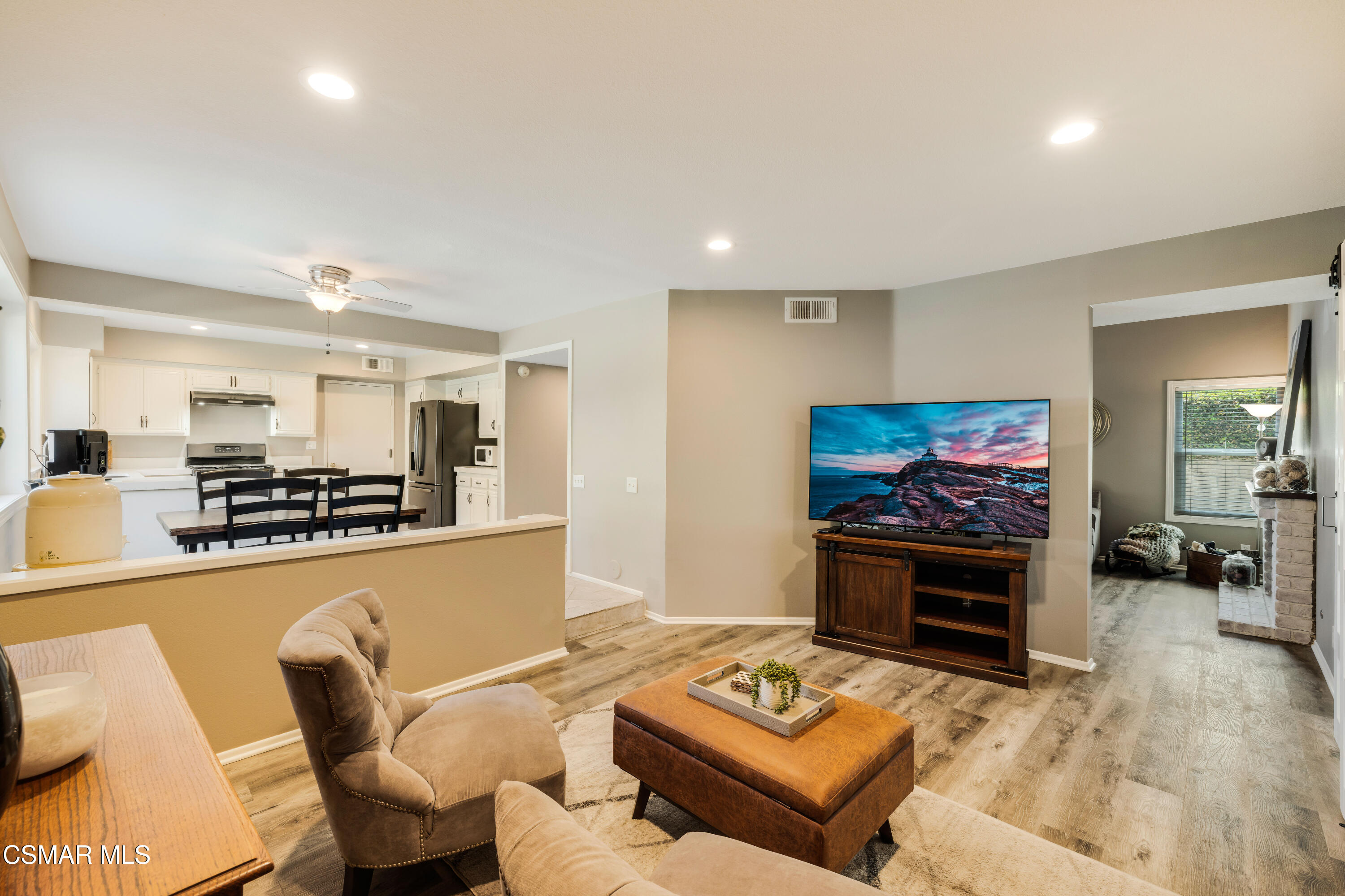 4471 Skyglen Court