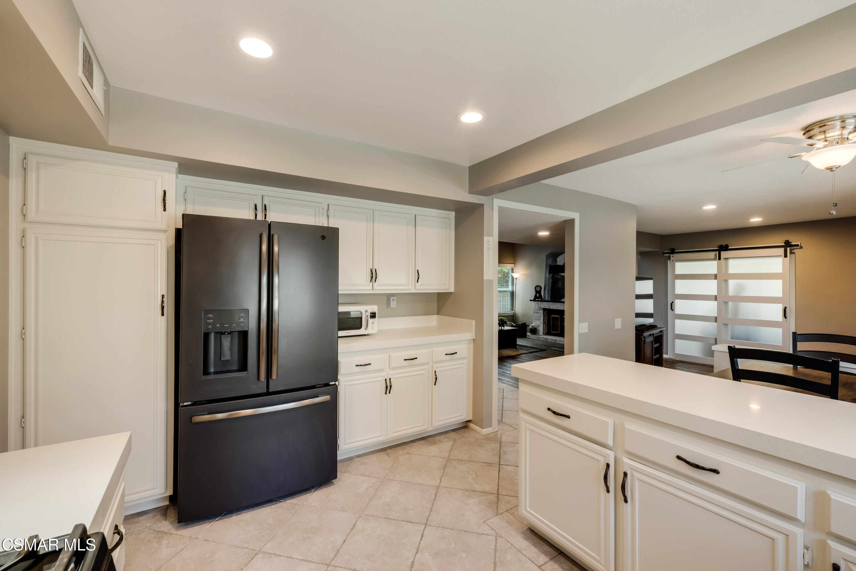 4471 Skyglen Court