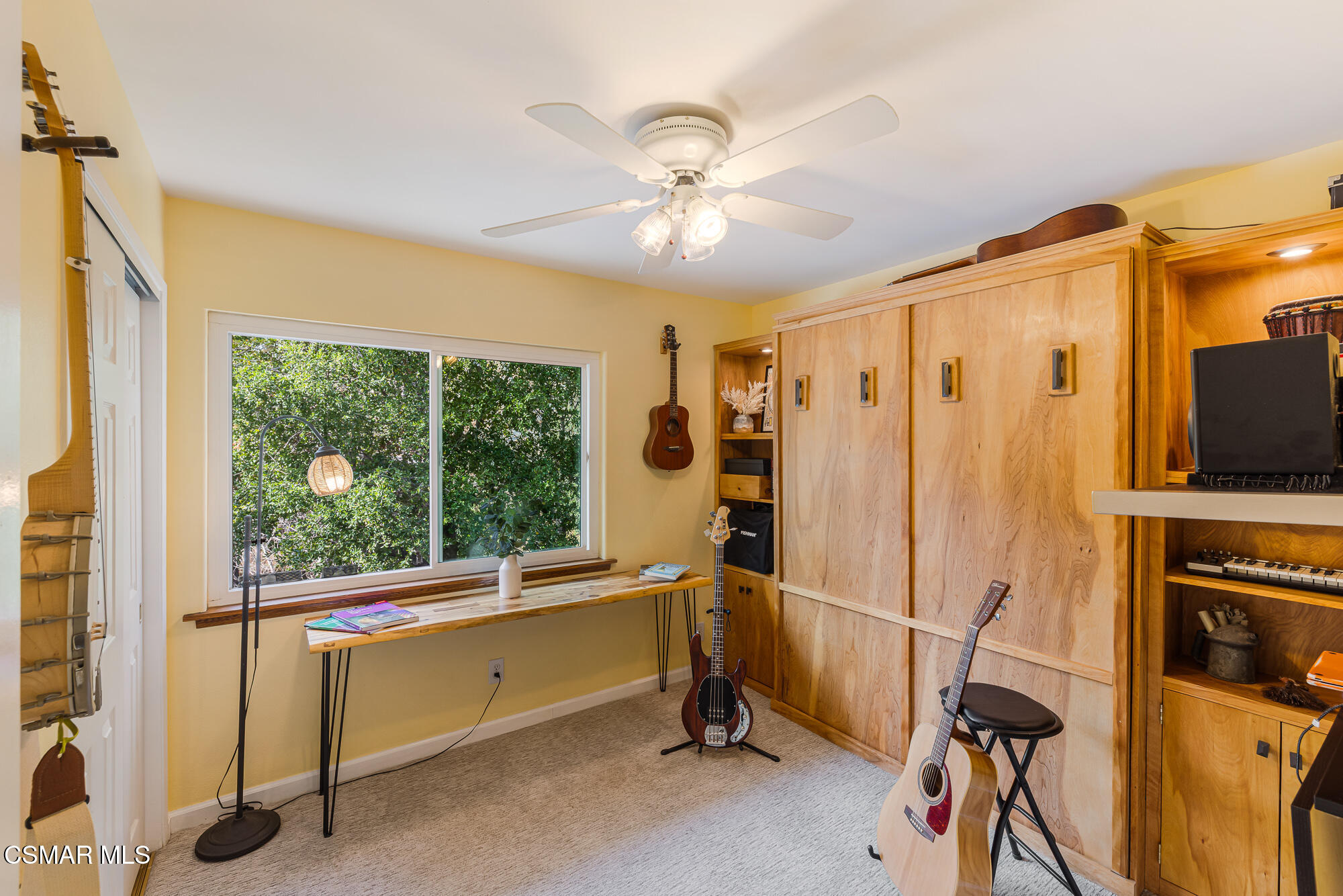 87 Castilian Avenue
