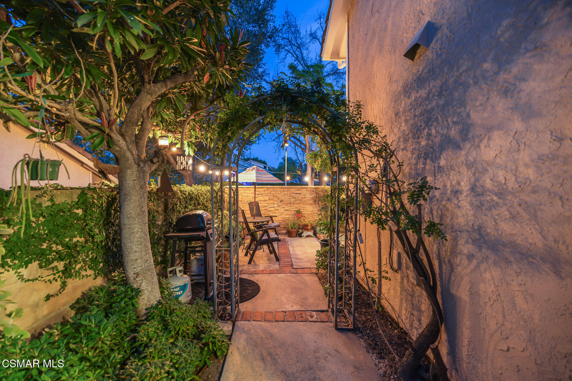 87 Castilian Avenue
